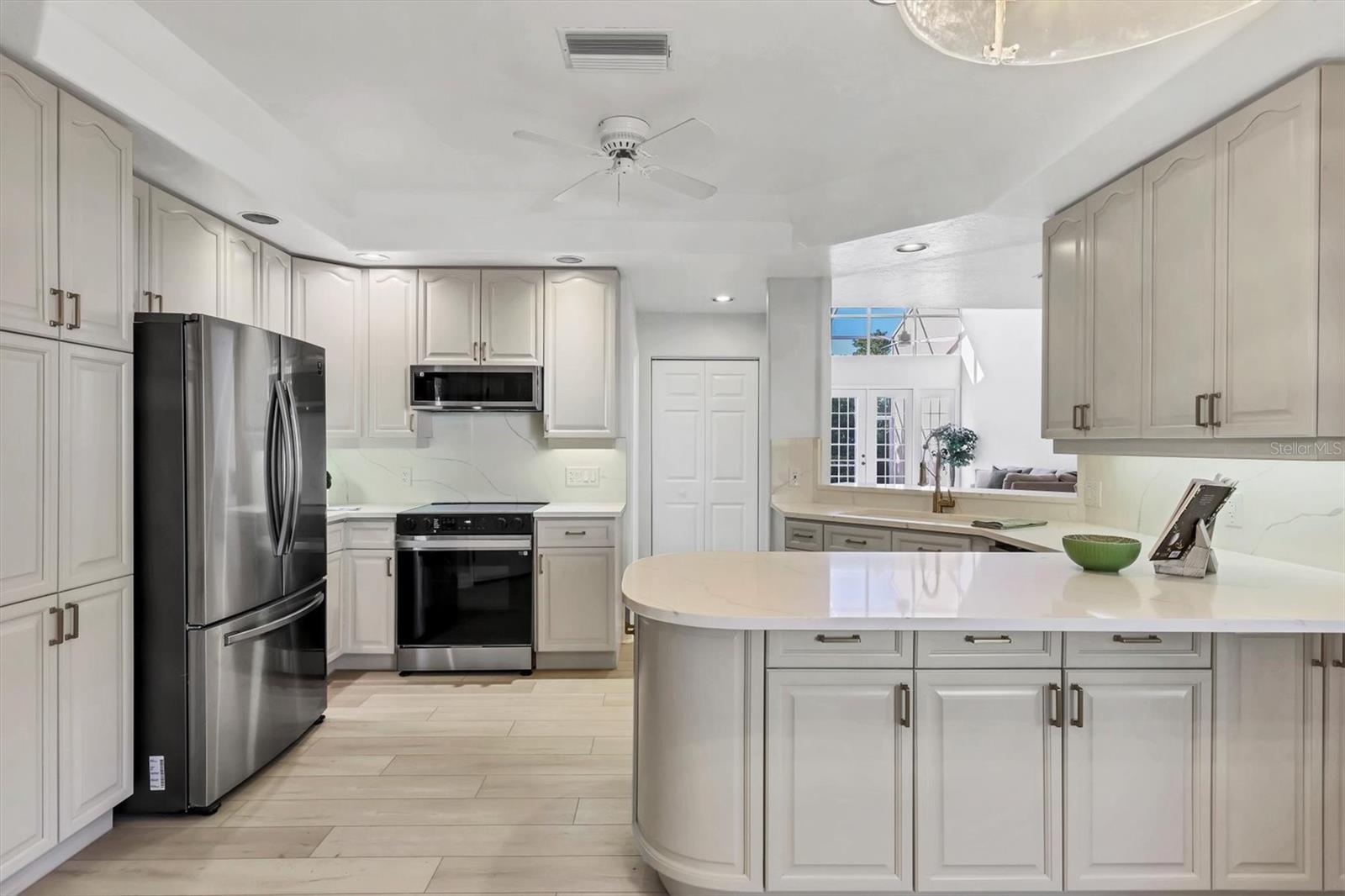 Image 22 of 69 For 1703 Starling Drive 1703