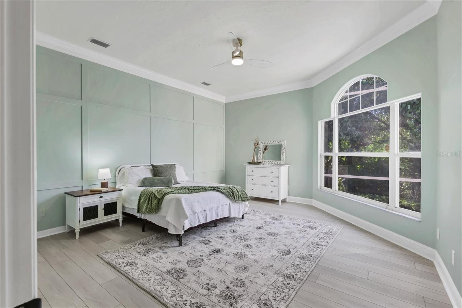 Image 24 of 69 For 1703 Starling Drive 1703