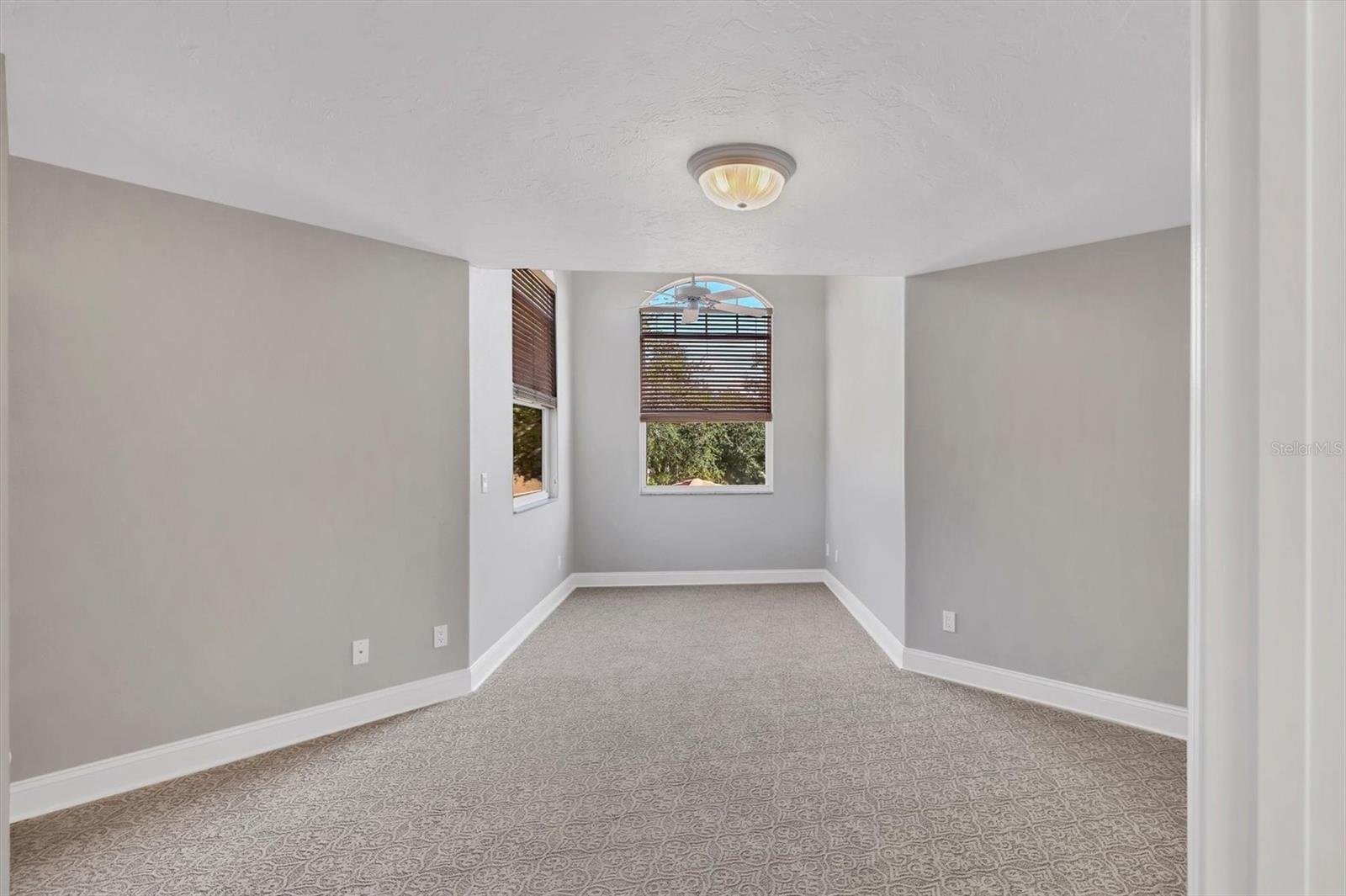 Image 35 of 69 For 1703 Starling Drive 1703