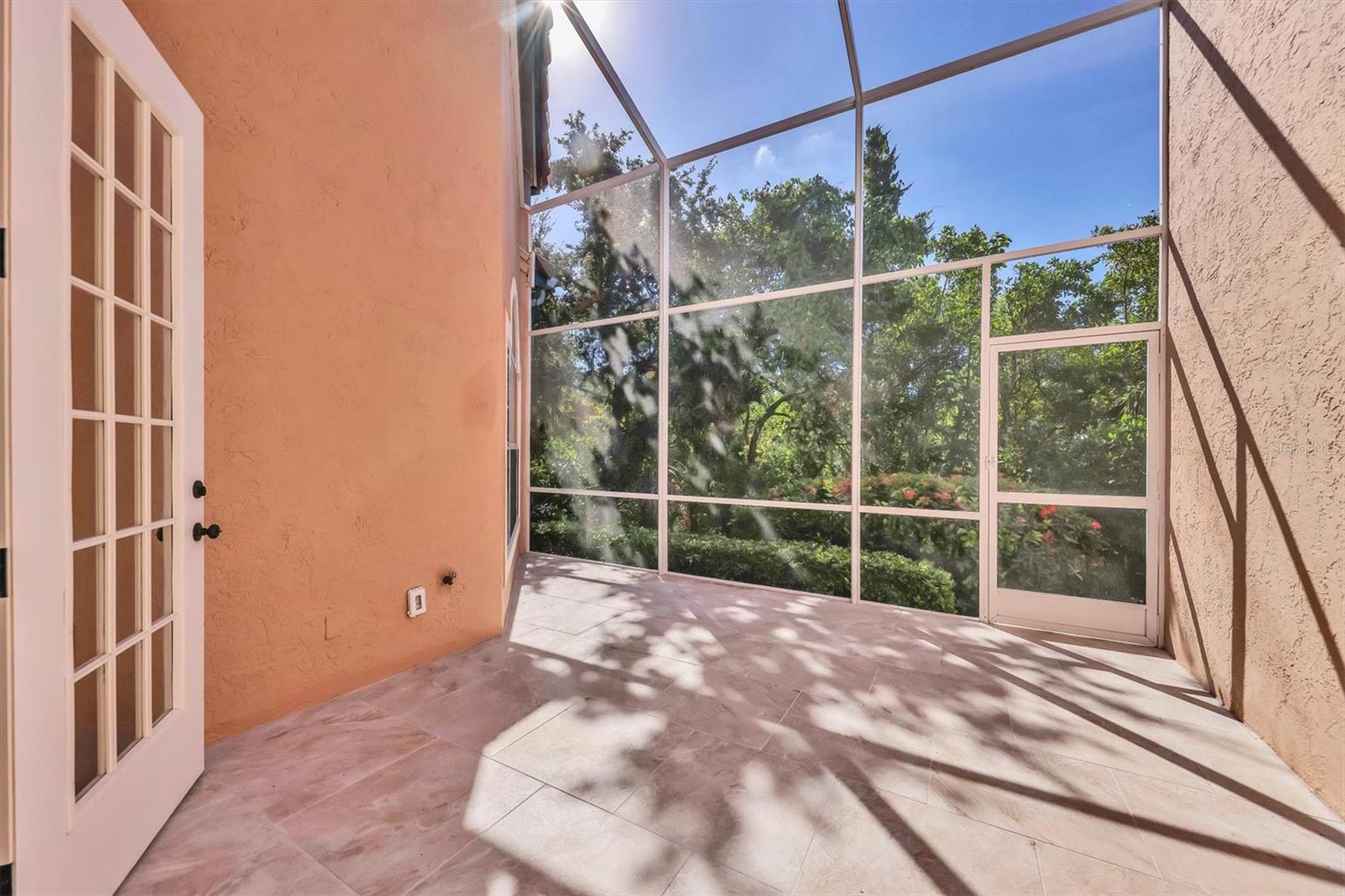 Image 44 of 69 For 1703 Starling Drive 1703