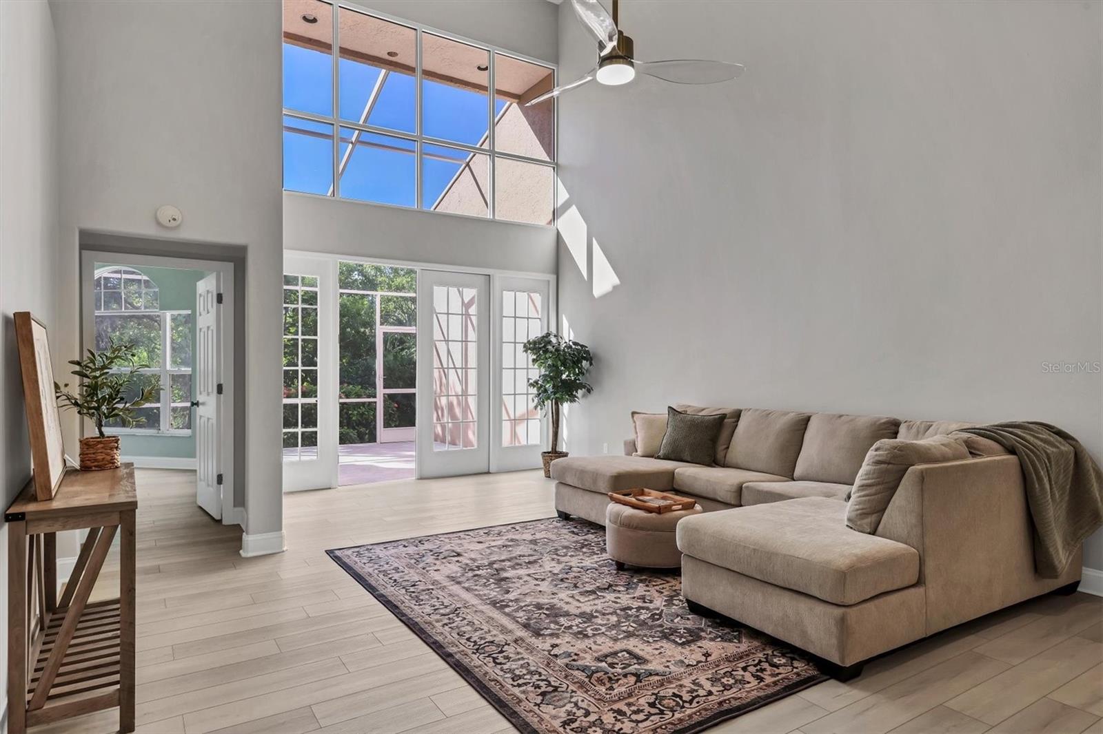 Image 8 of 69 For 1703 Starling Drive 1703