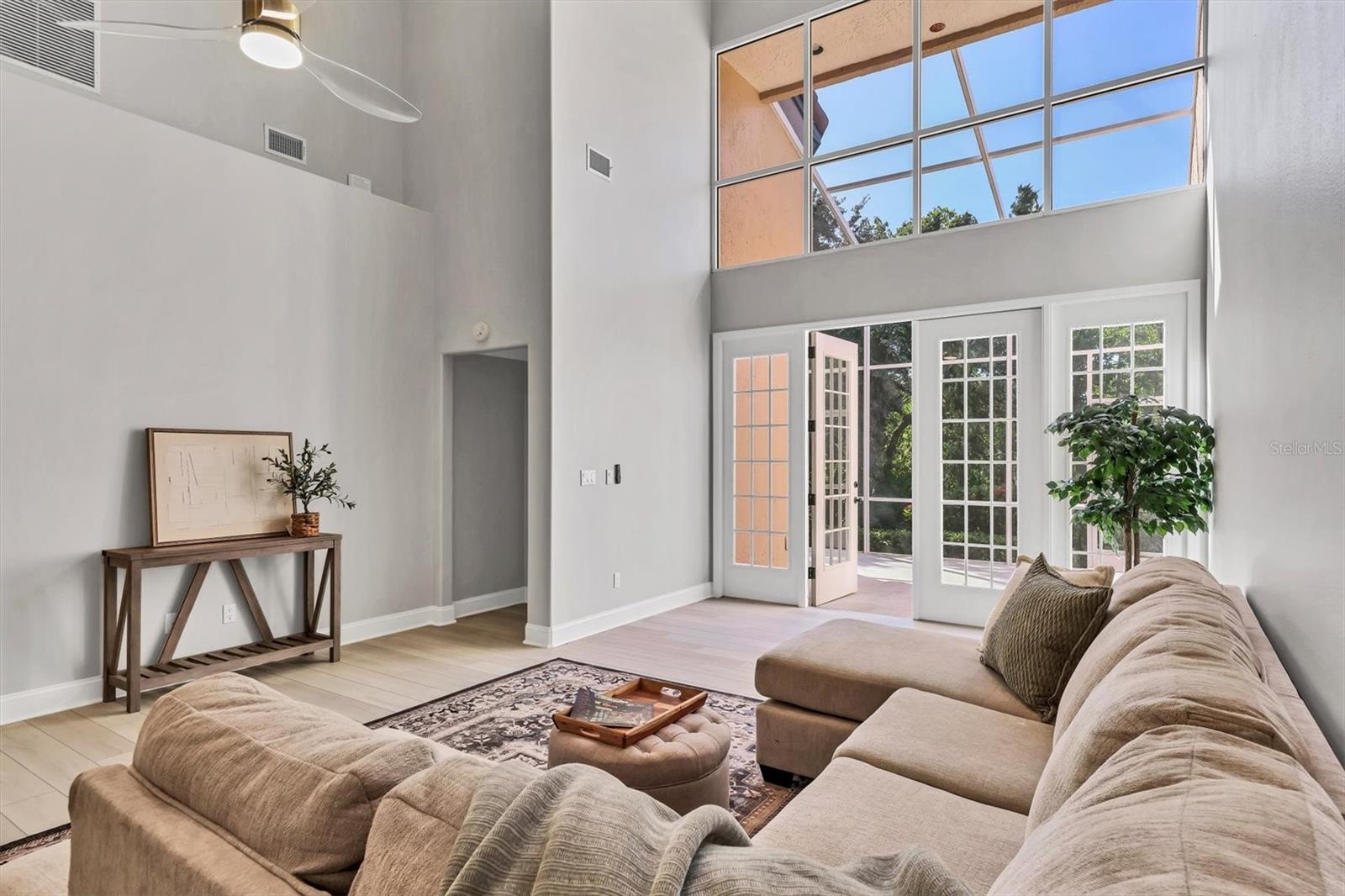 Image 9 of 69 For 1703 Starling Drive 1703