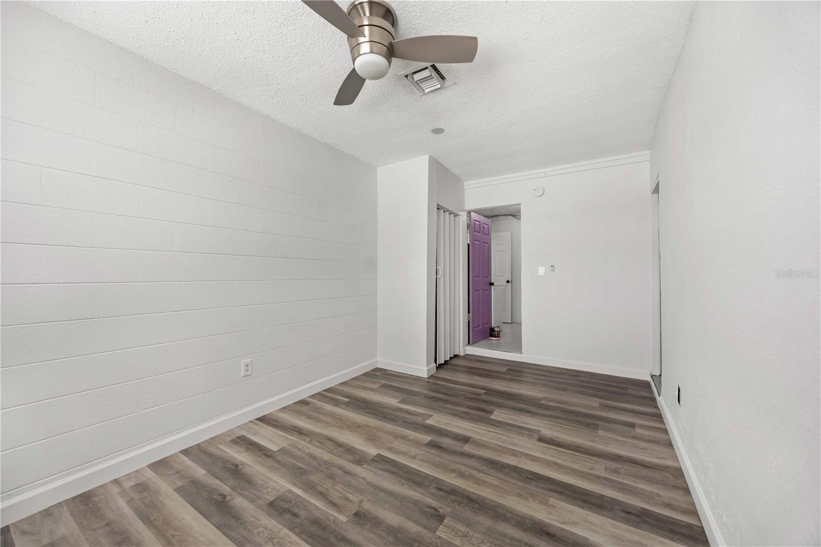 Image 15 of 30 For 6319 Lafayette Road