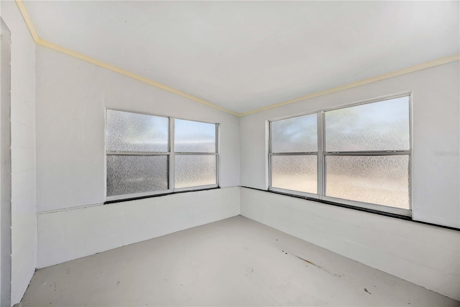 Image 24 of 30 For 6319 Lafayette Road