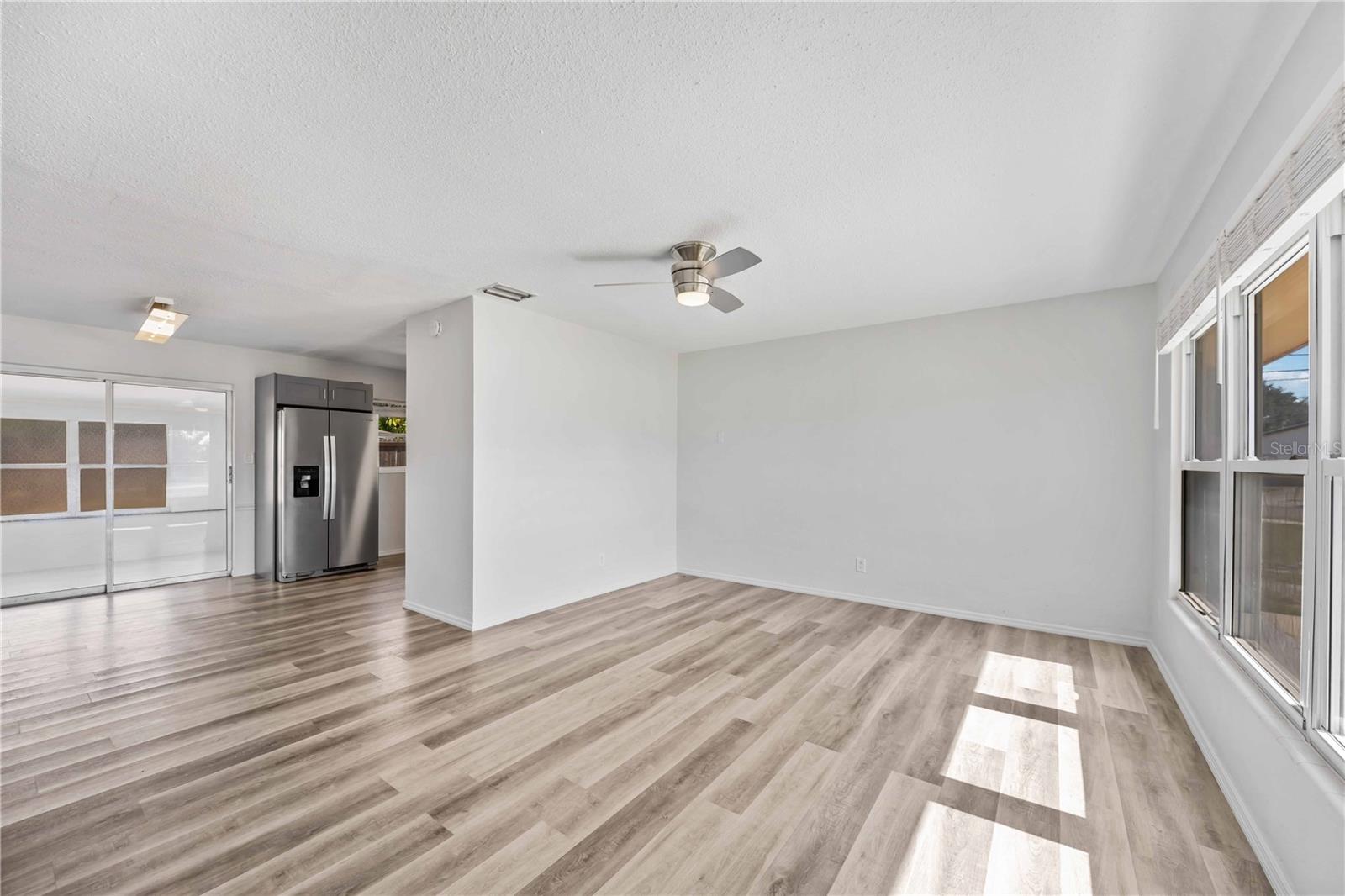 Image 7 of 30 For 6319 Lafayette Road