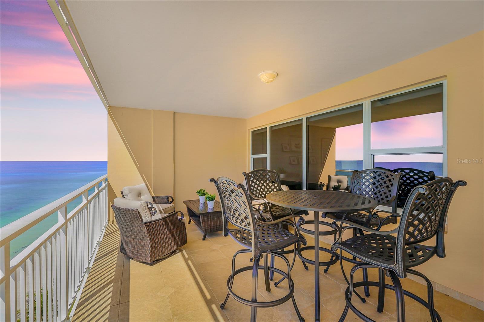 Image 13 of 37 For 603 Longboat Club Road 1103n