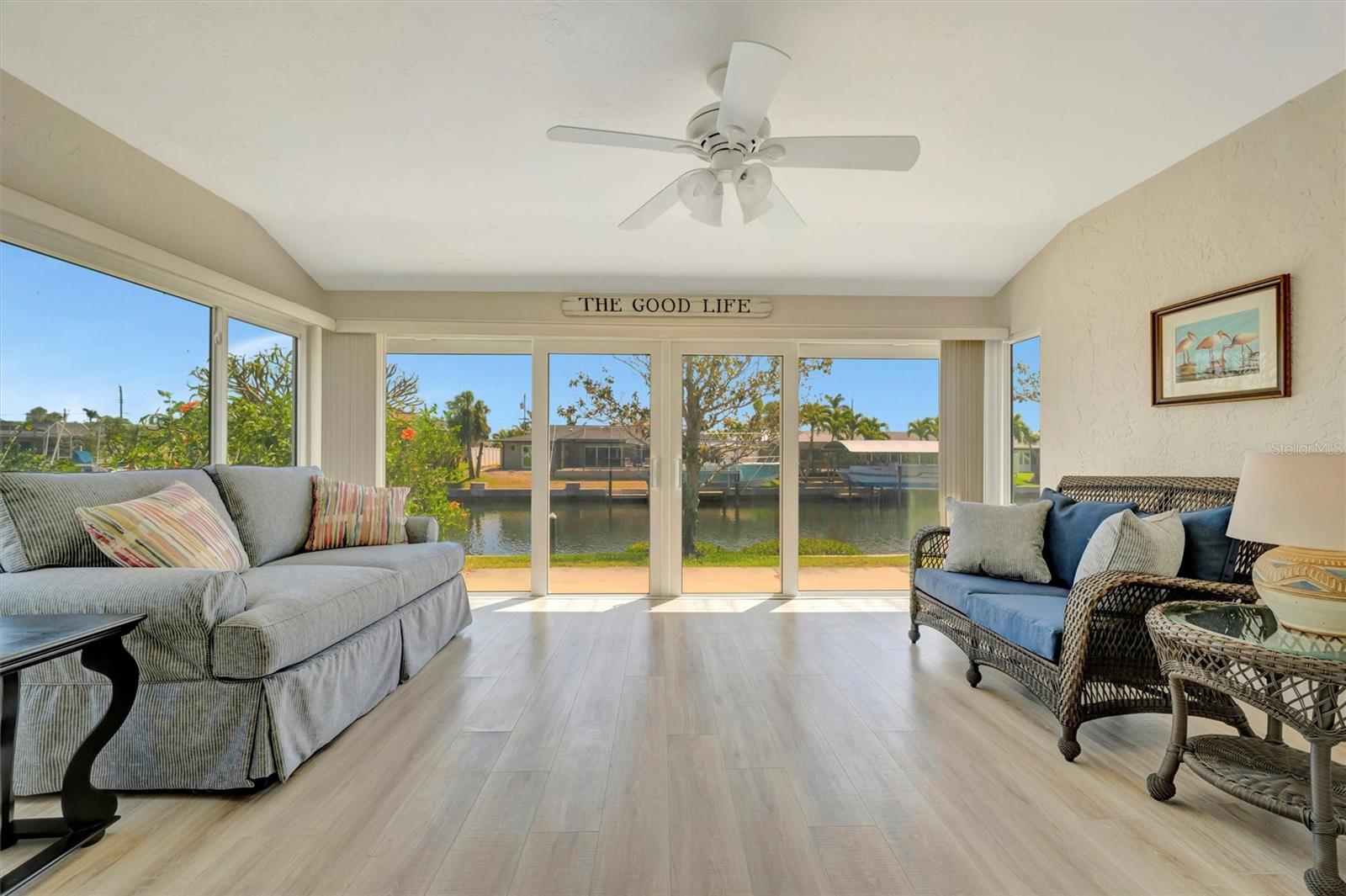 Image 18 of 61 For 4821 Mount Vernon Drive 4821