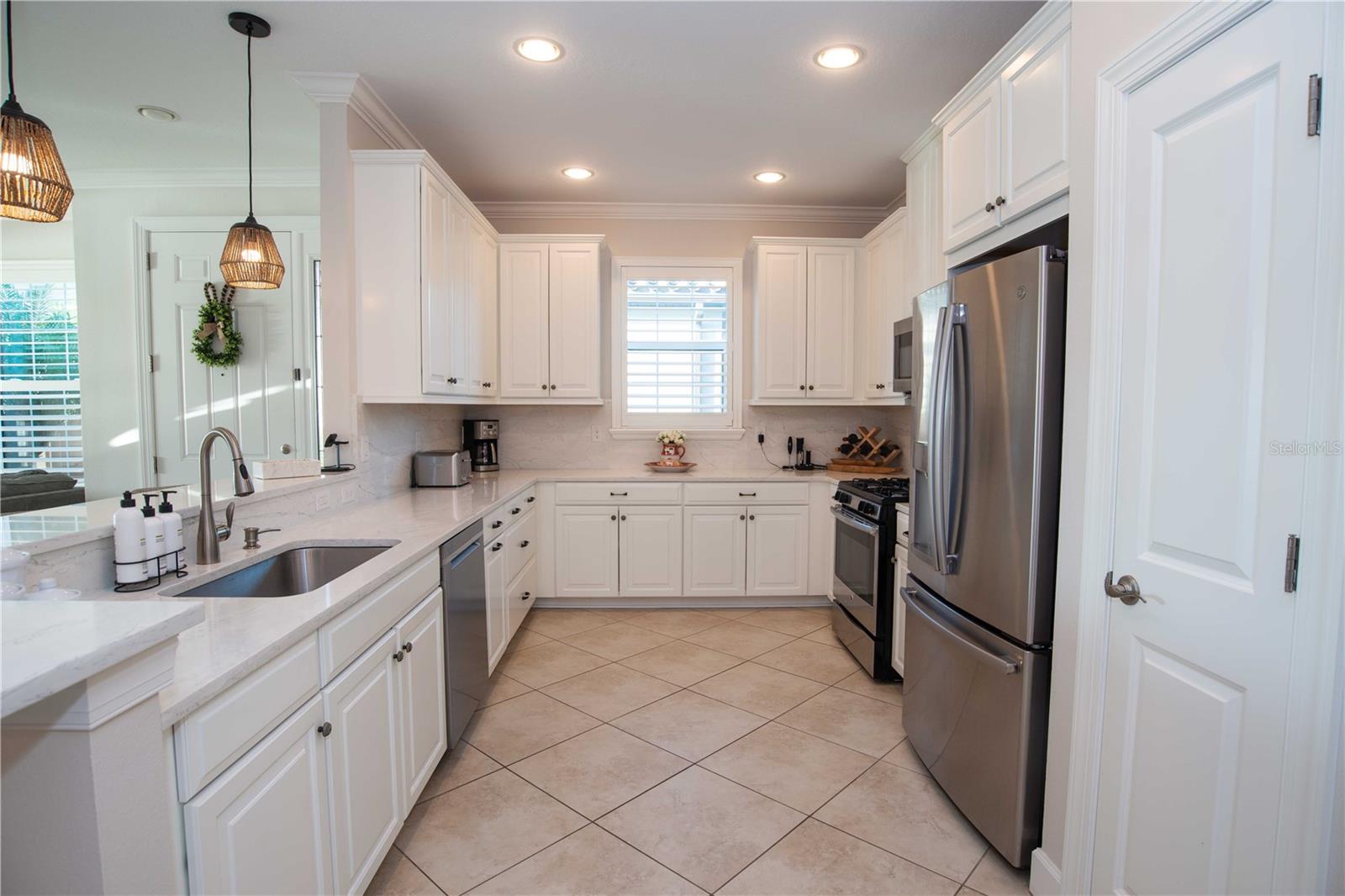 Image 10 of 58 For 5819 Cavano Drive