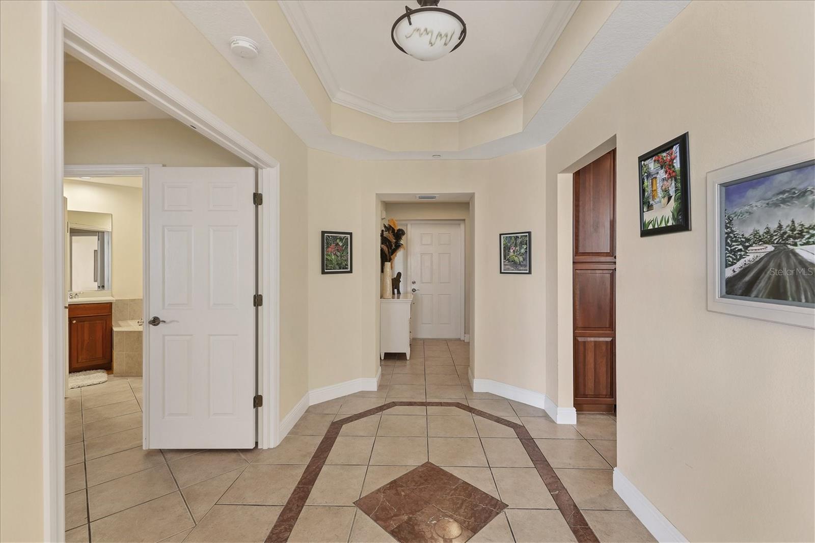 Image 10 of 62 For 6360 Watercrest Way 301