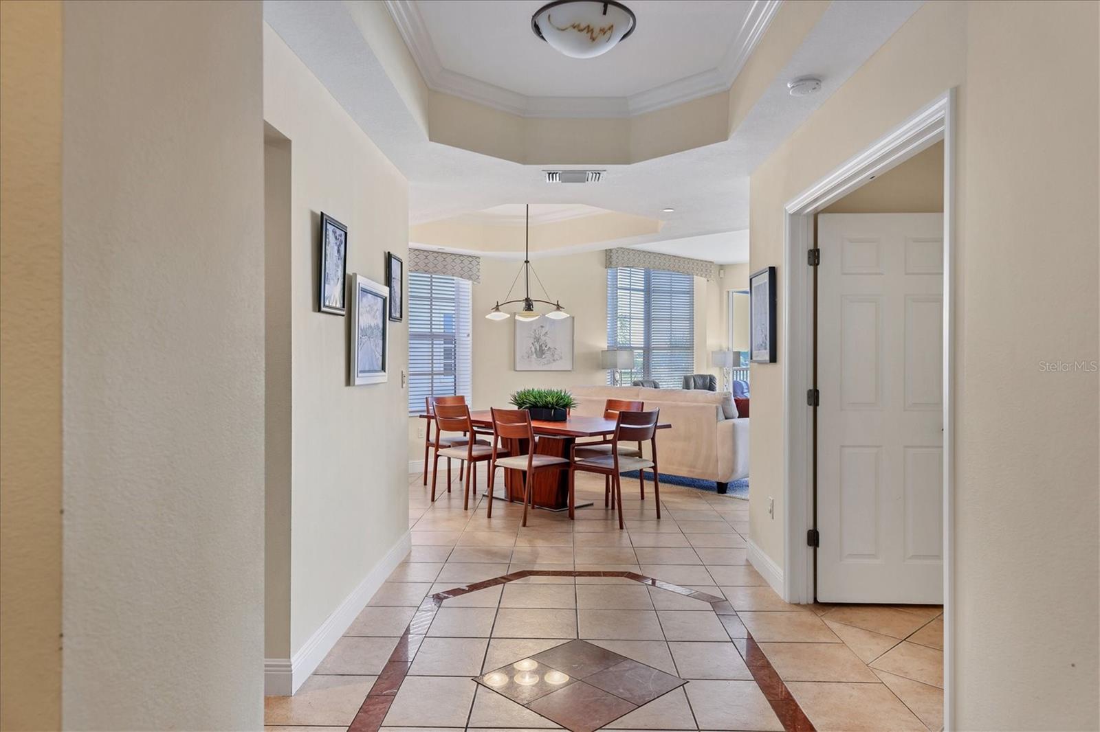Image 11 of 62 For 6360 Watercrest Way 301