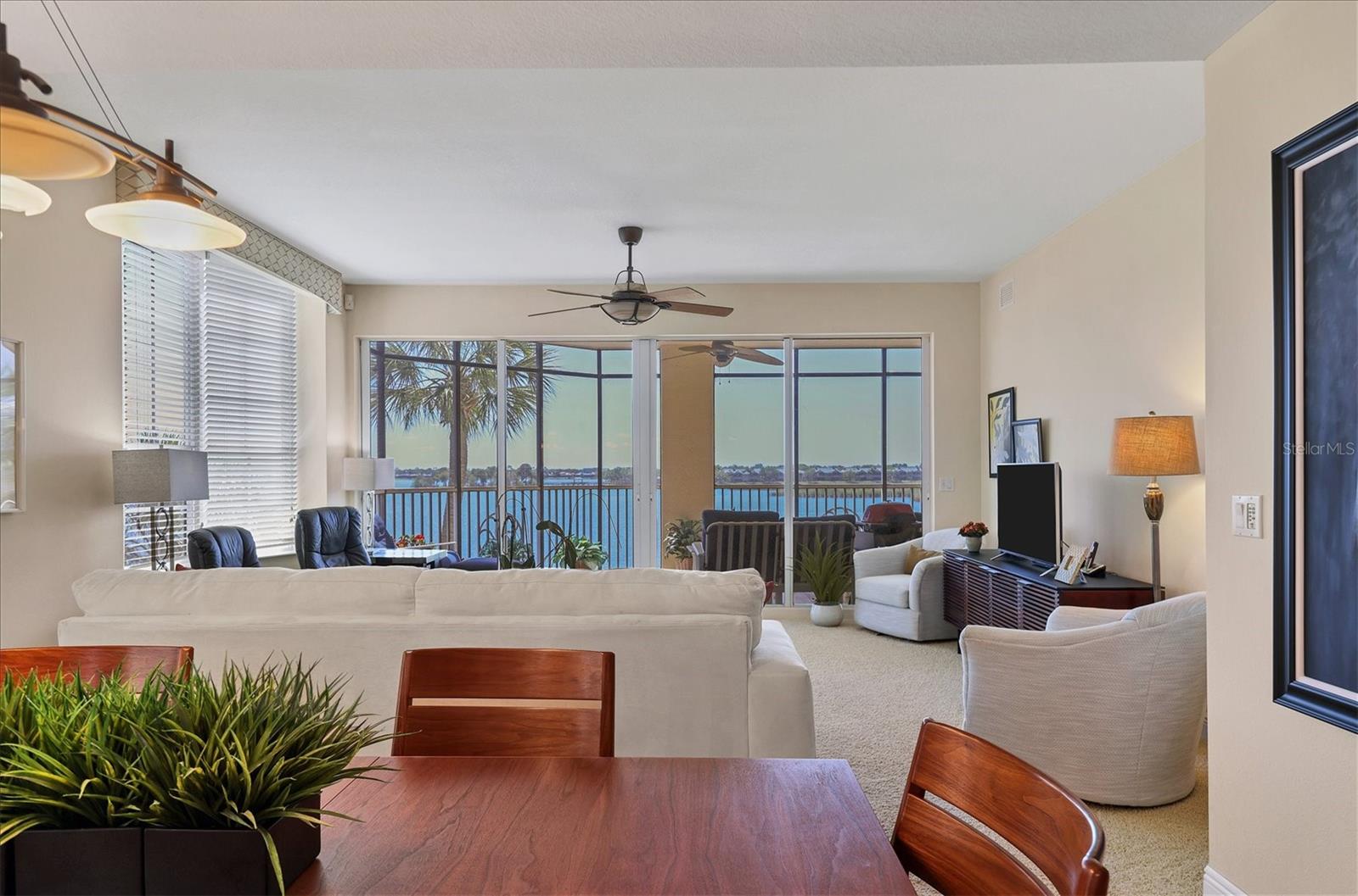 Image 13 of 62 For 6360 Watercrest Way 301