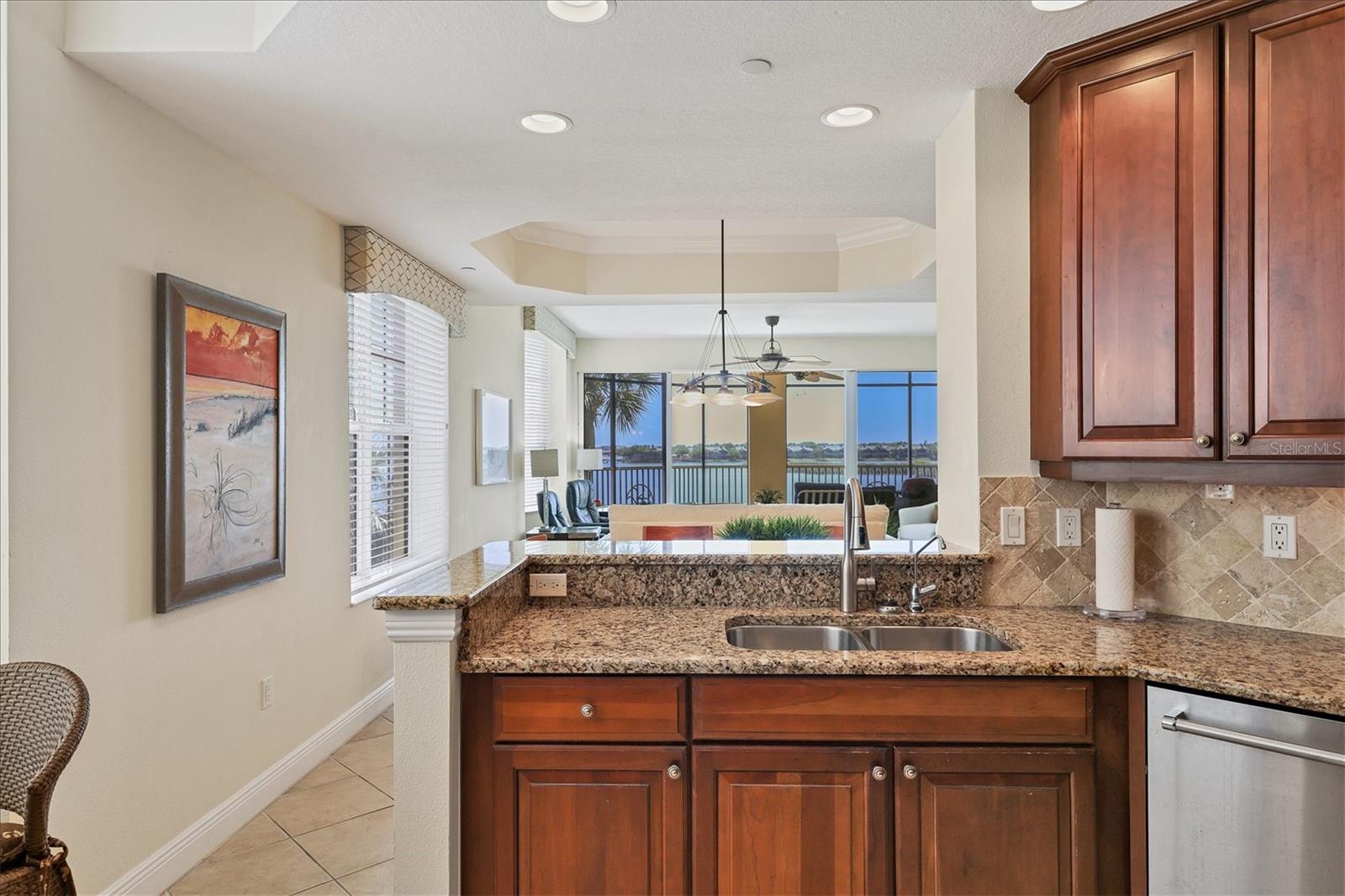 Image 21 of 62 For 6360 Watercrest Way 301
