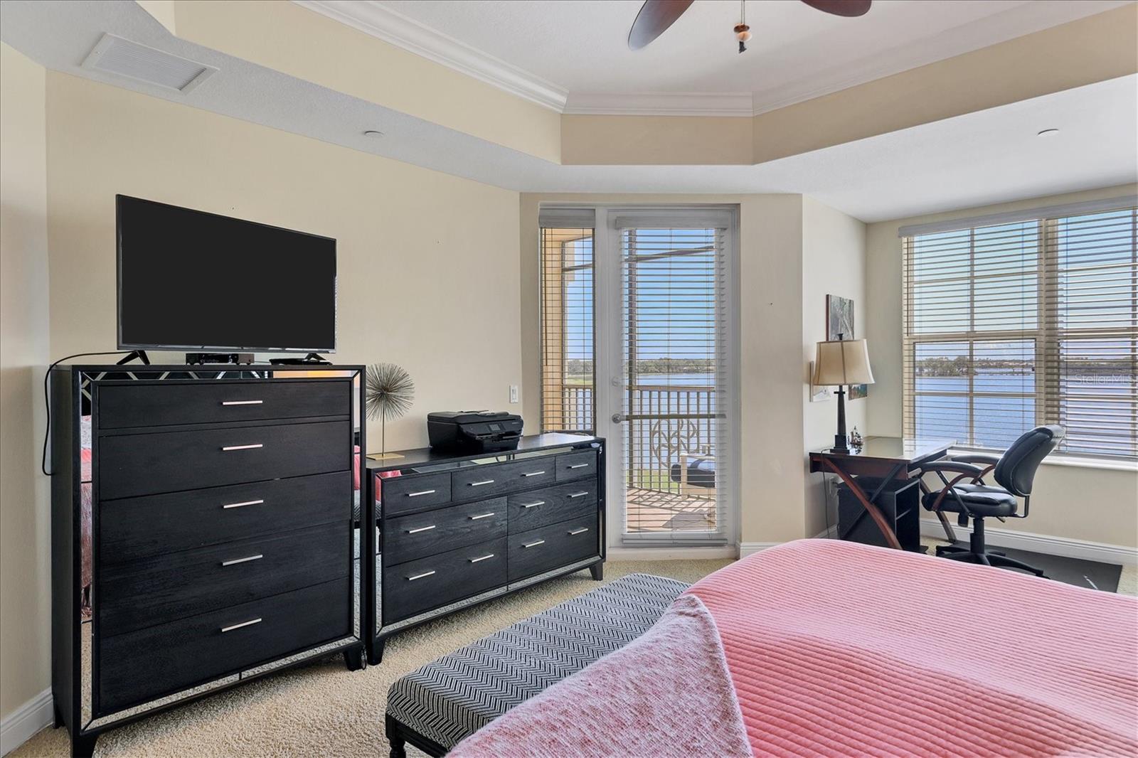 Image 26 of 62 For 6360 Watercrest Way 301