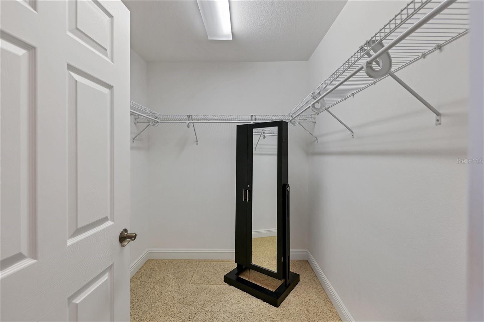 Image 27 of 62 For 6360 Watercrest Way 301
