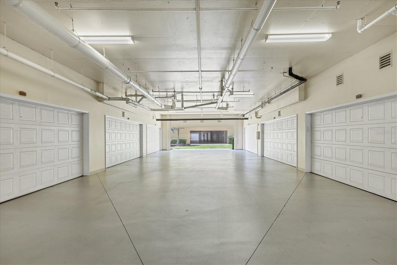 Image 40 of 62 For 6360 Watercrest Way 301