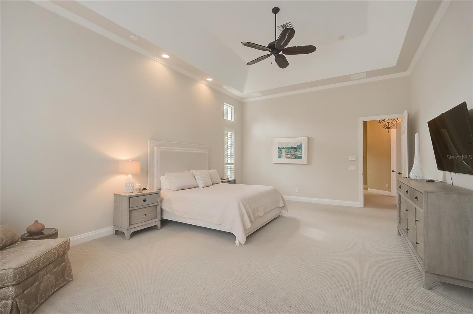 Image 30 of 69 For 854 Macewen Drive