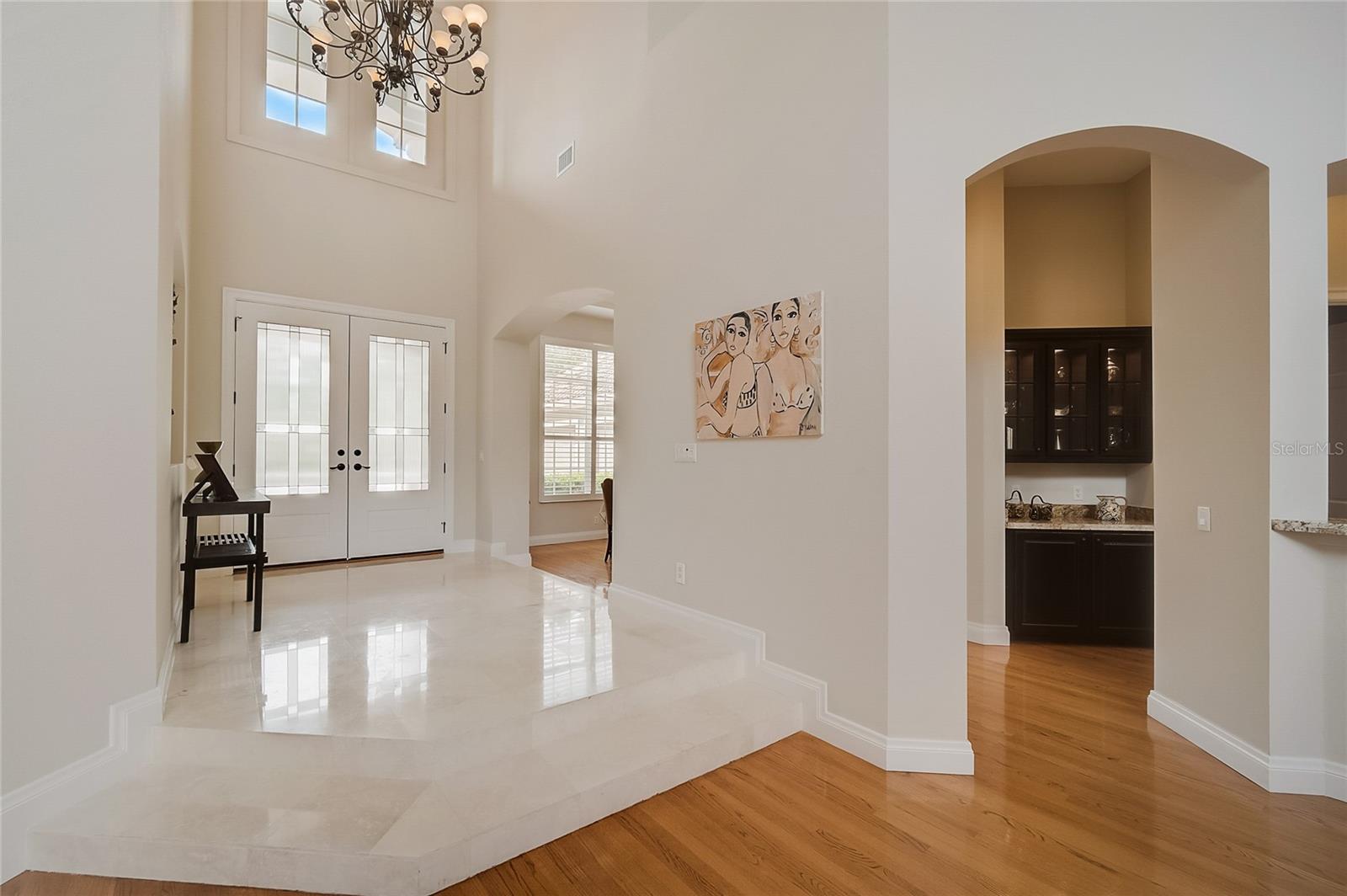 Image 5 of 69 For 854 Macewen Drive