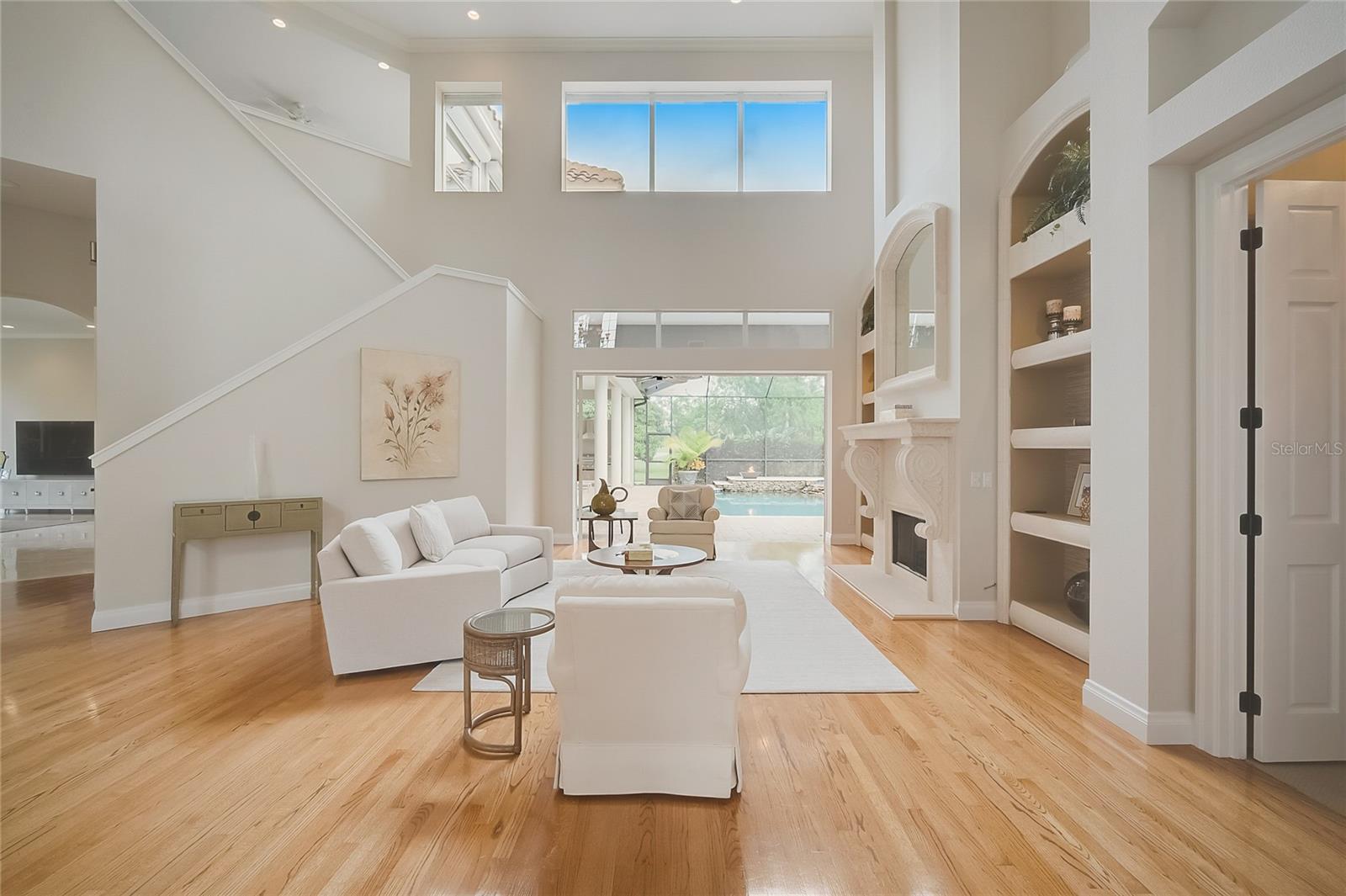 Image 9 of 69 For 854 Macewen Drive