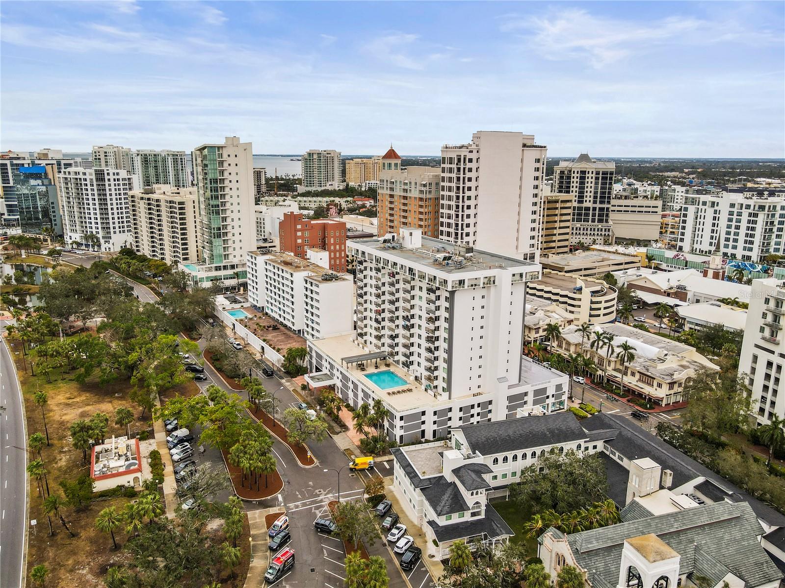 Image 14 of 76 For 101 Gulfstream Avenue 12c