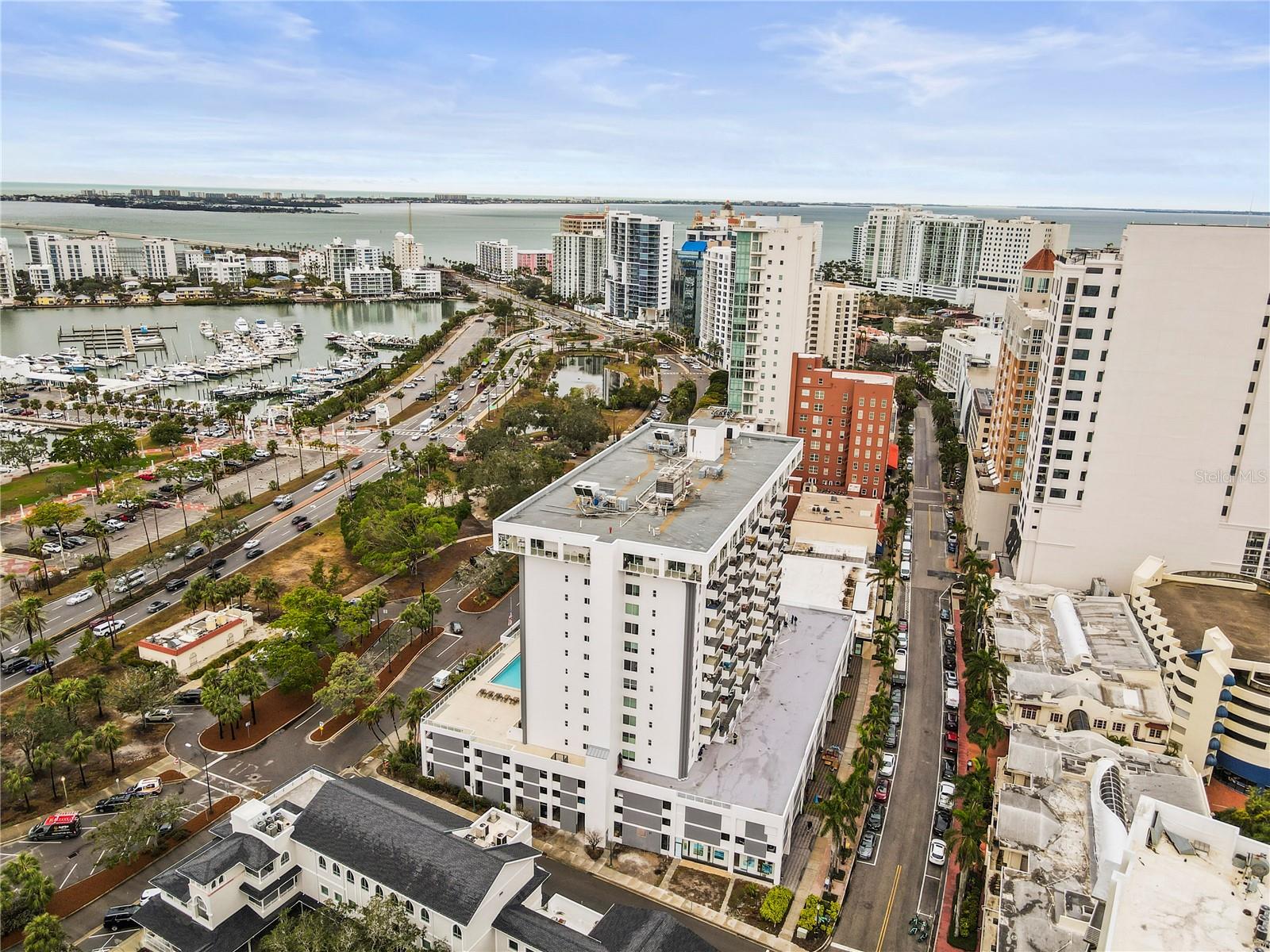 Image 17 of 76 For 101 Gulfstream Avenue 12c