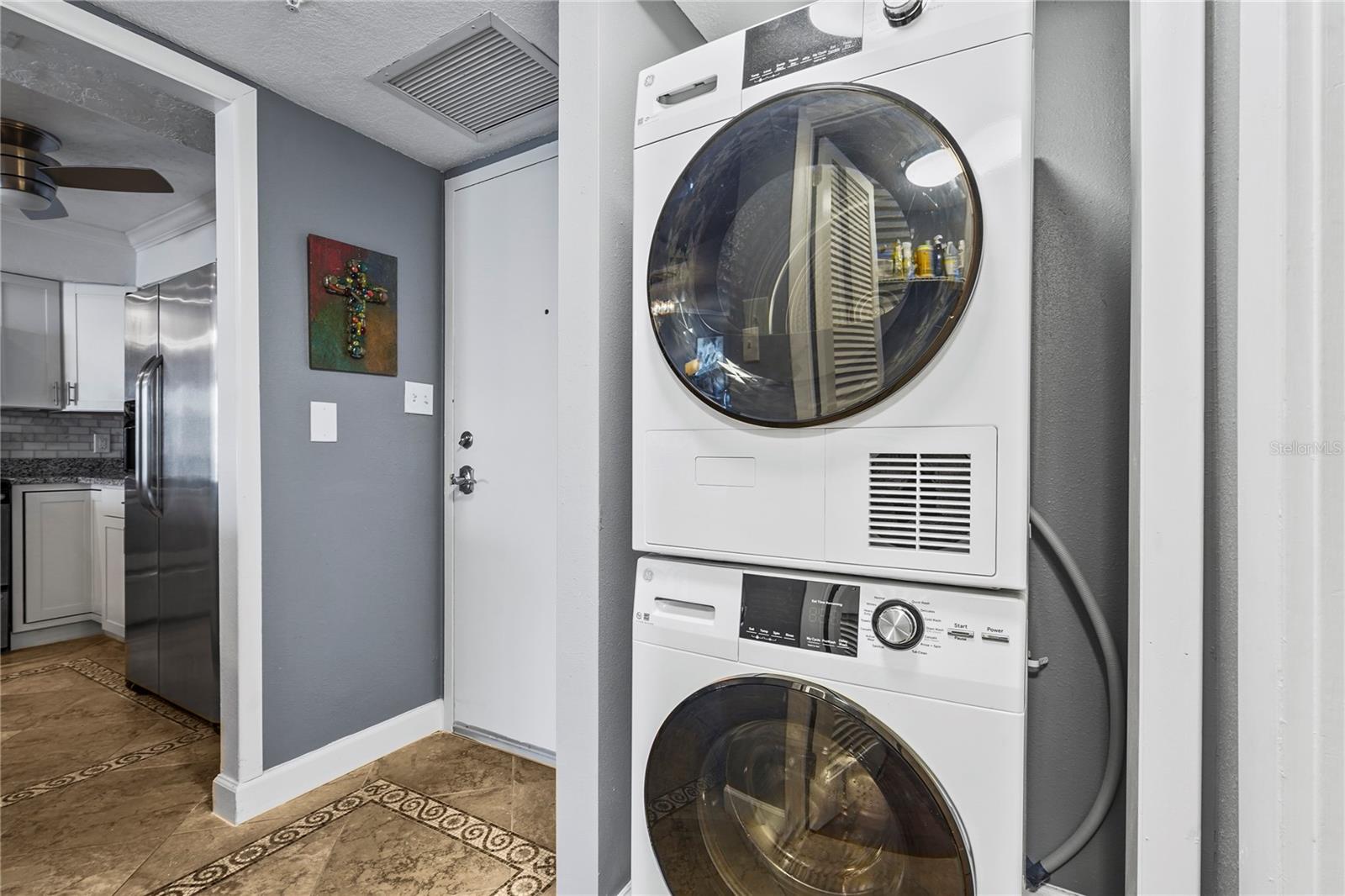 Image 30 of 76 For 101 Gulfstream Avenue 12c