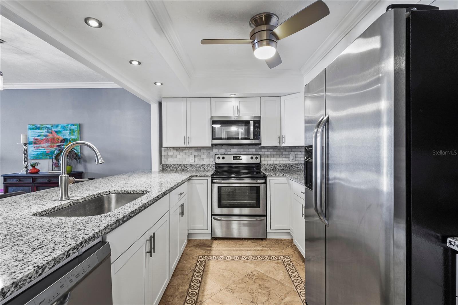 Image 4 of 76 For 101 Gulfstream Avenue 12c