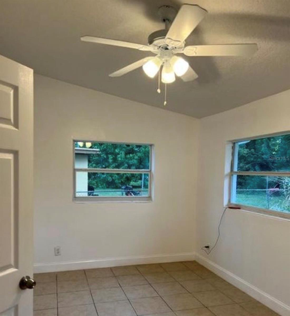 Image 4 of 7 For 313 Ronnie Circle