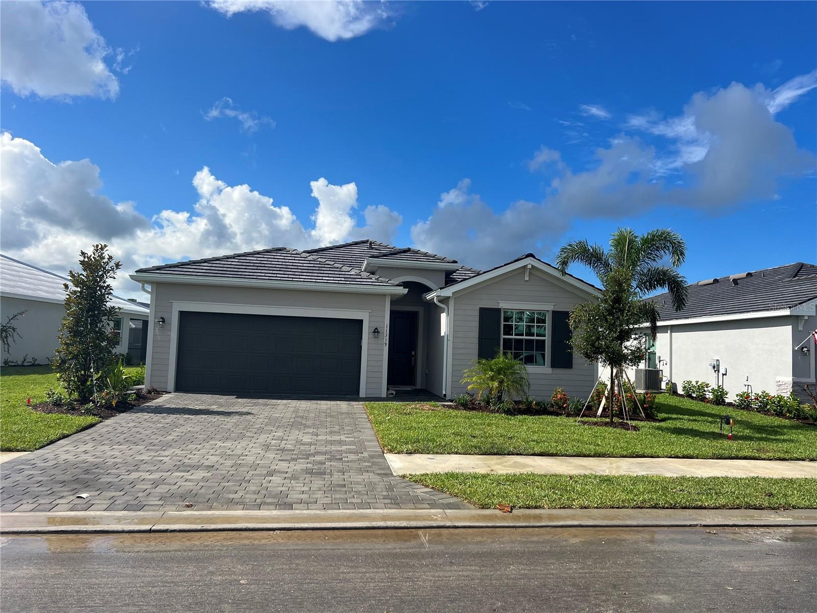 Details for 11319 Burgundy Drive, VENICE, FL 34293