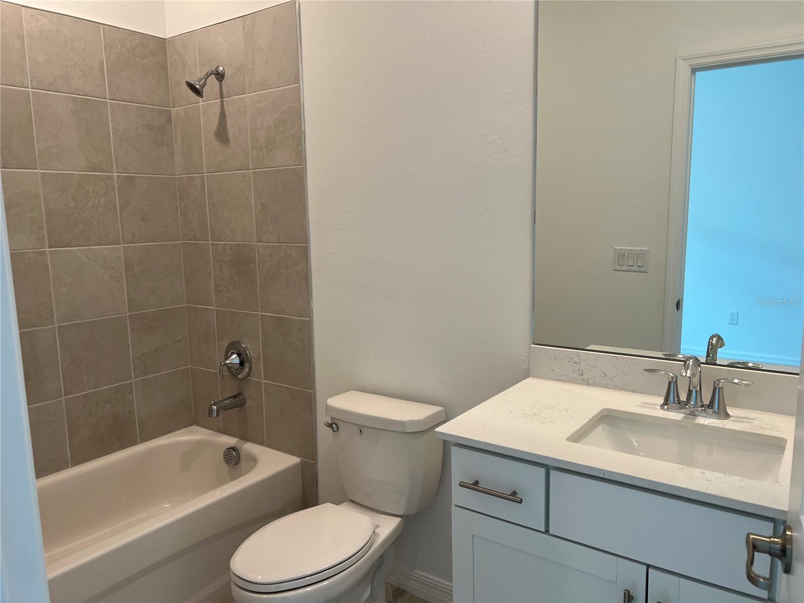 Image 10 of 14 For 11319 Burgundy Drive