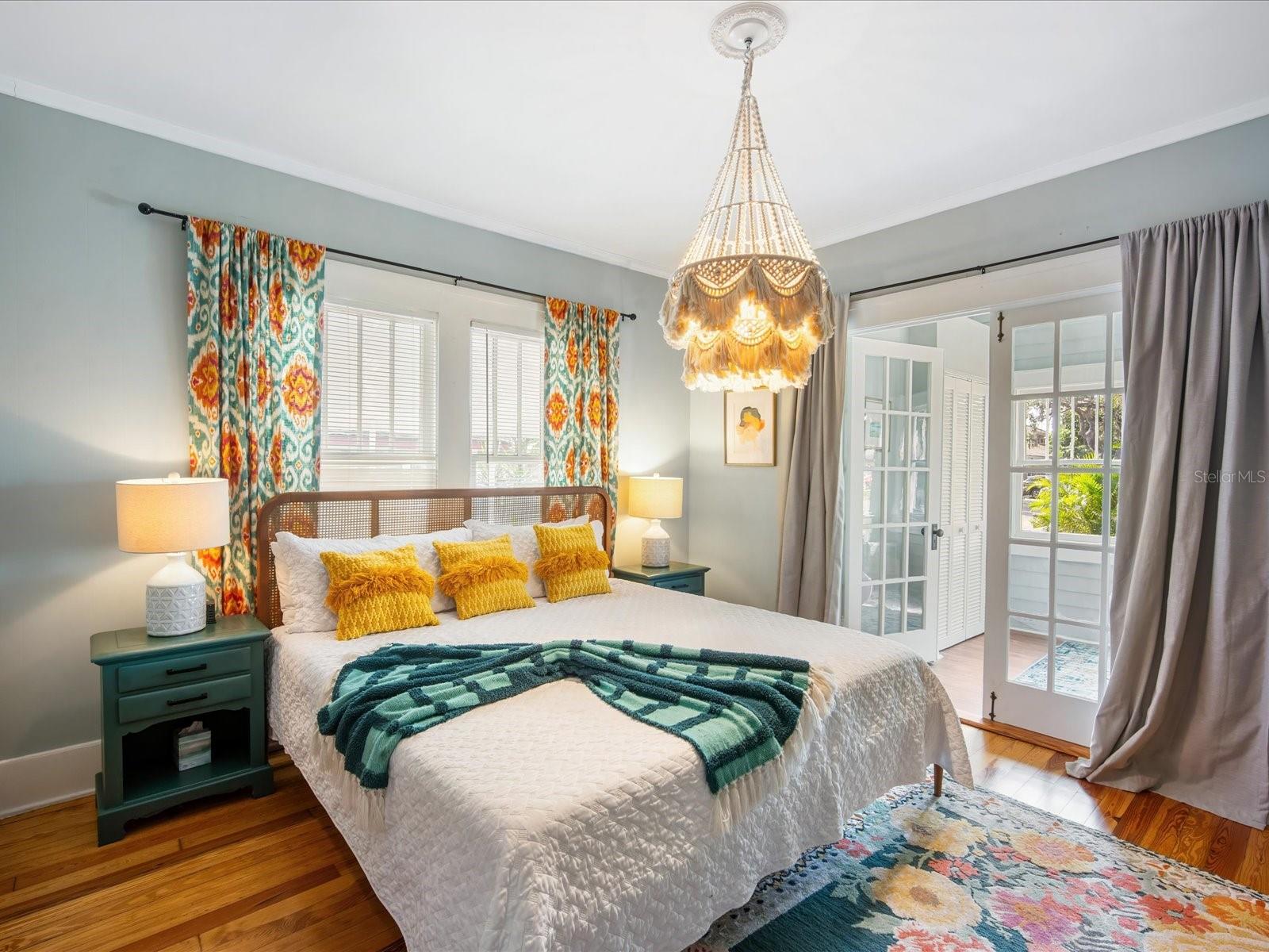 Image 11 of 43 For 2822 4th Avenue W