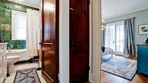 Image 15 of 43 For 2822 4th Avenue W