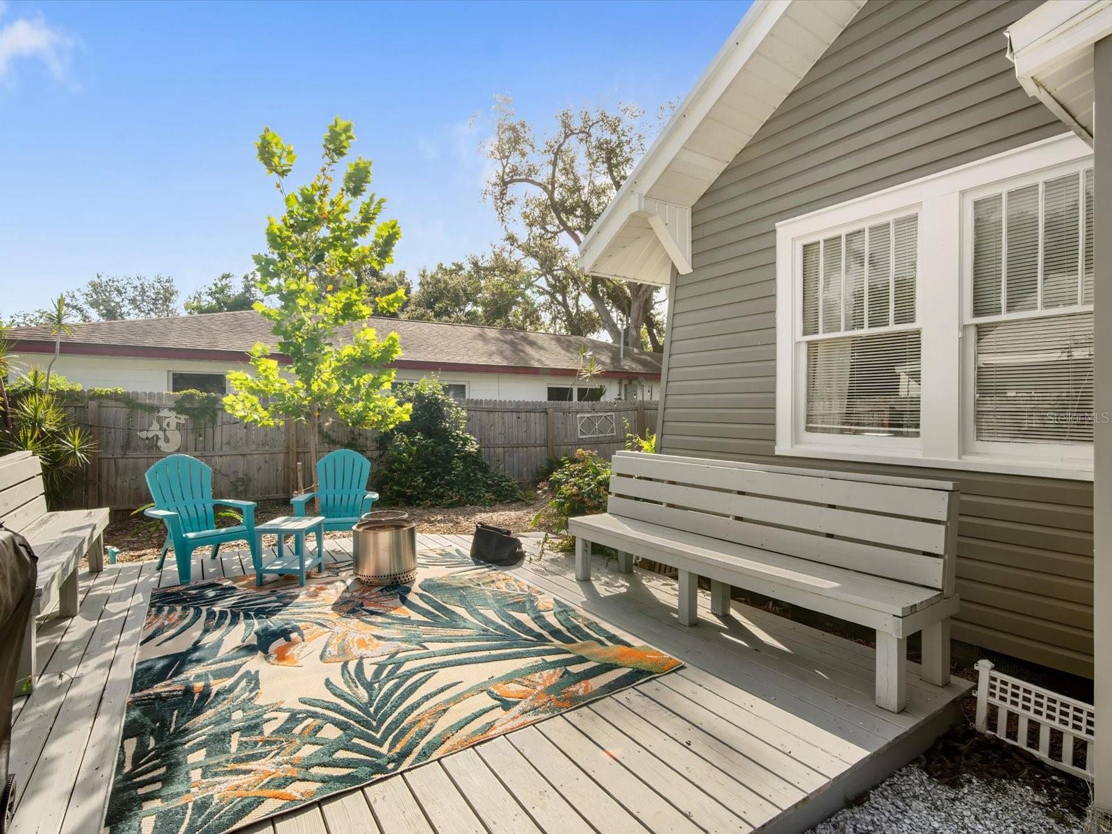 Image 18 of 43 For 2822 4th Avenue W