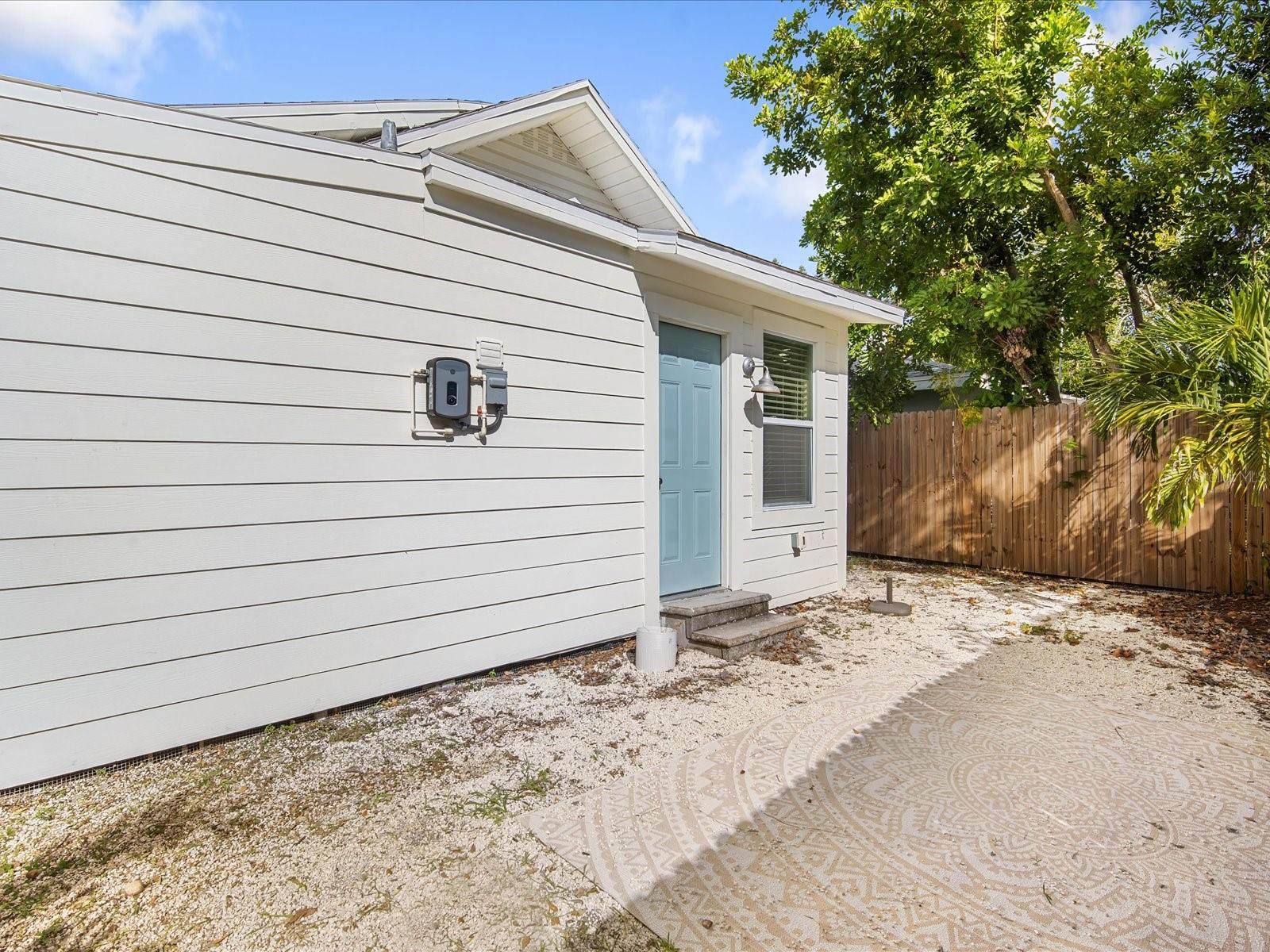 Image 30 of 43 For 2822 4th Avenue W
