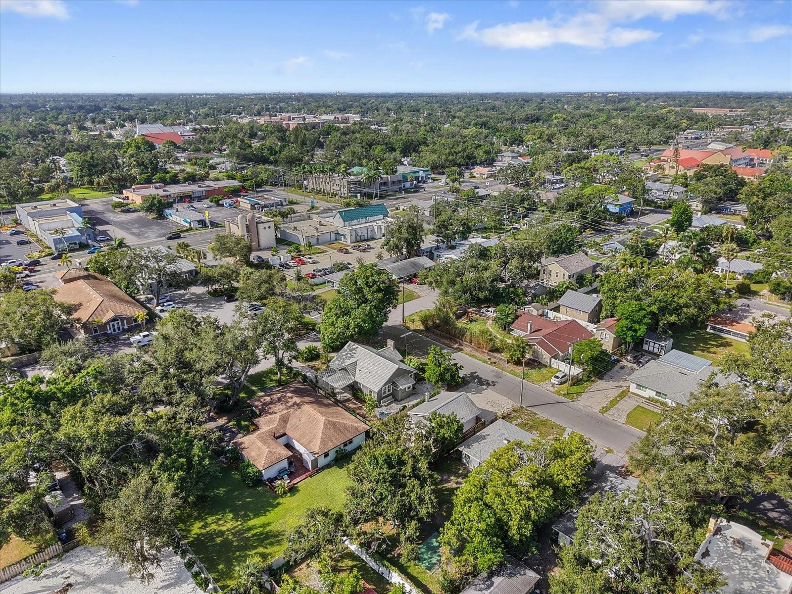 Image 32 of 43 For 2822 4th Avenue W