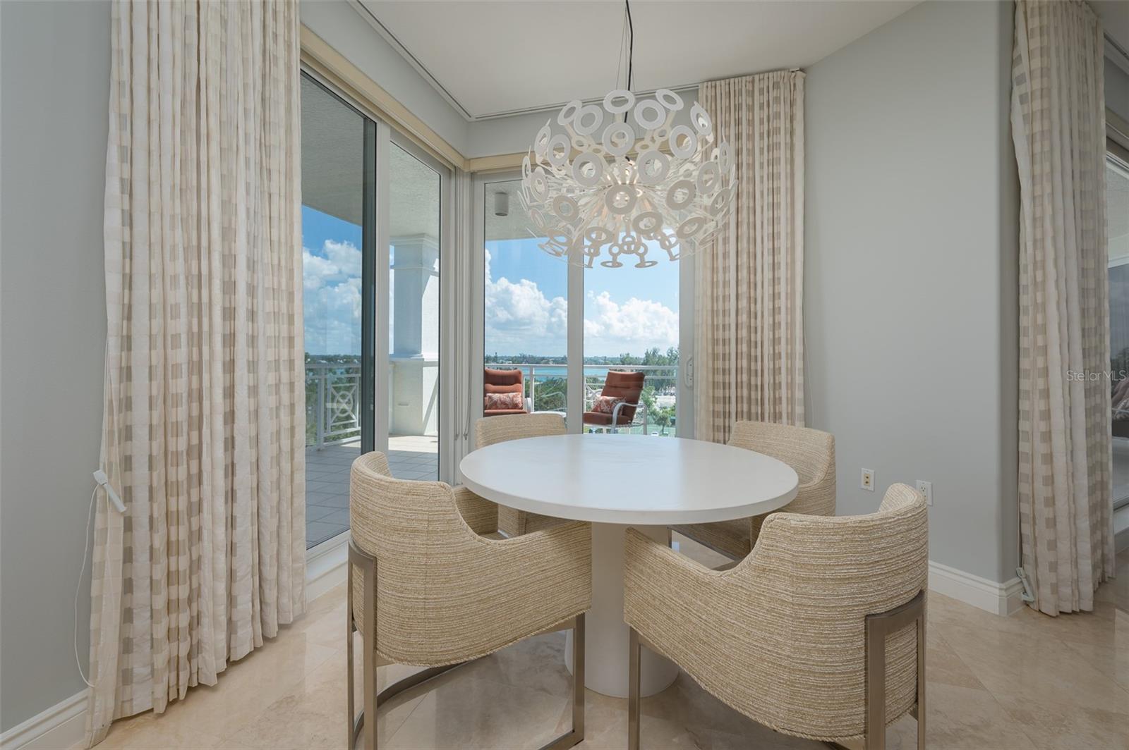 Image 16 of 84 For 2050 Benjamin Franklin Drive A601