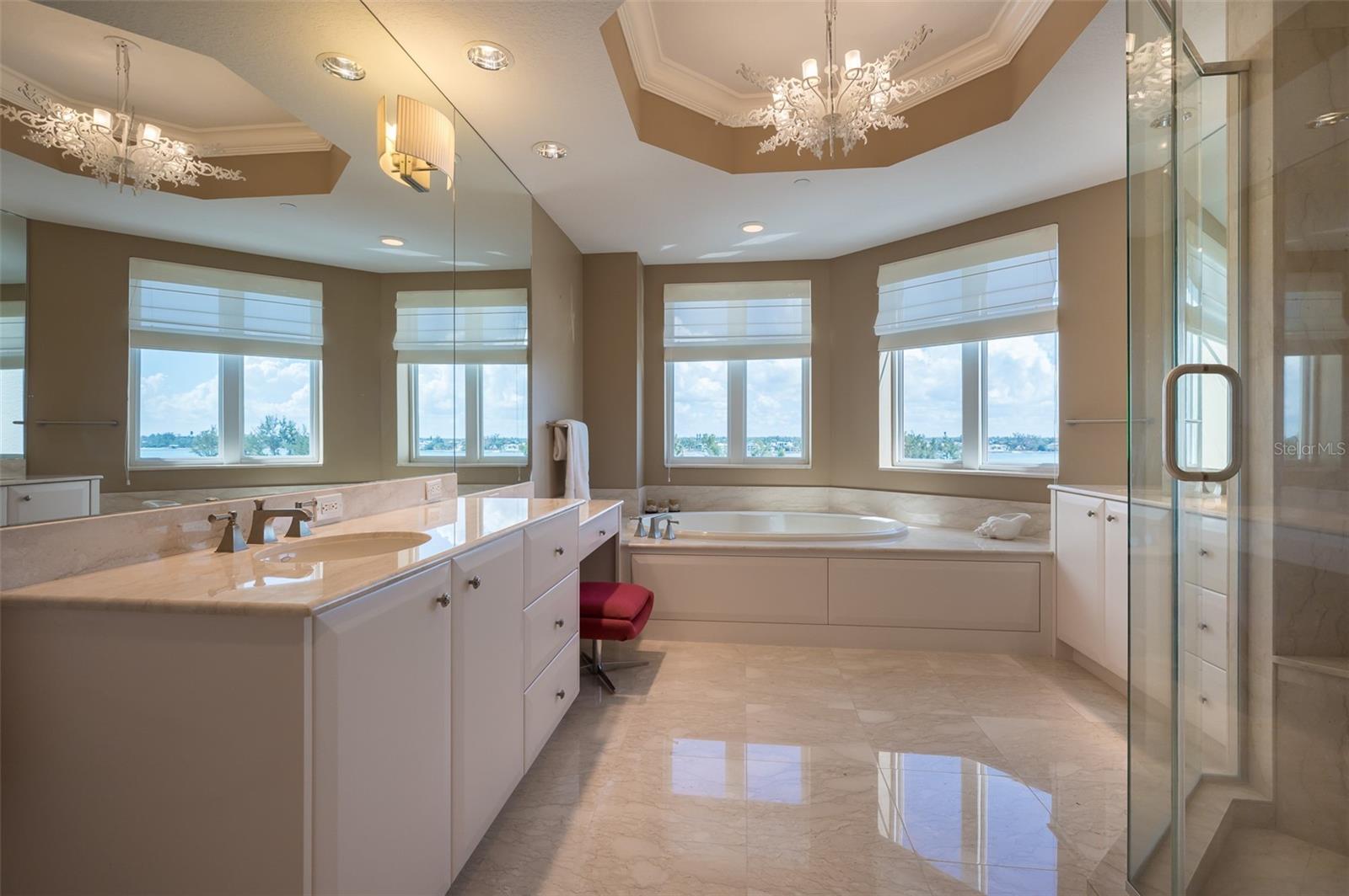 Image 22 of 84 For 2050 Benjamin Franklin Drive A601