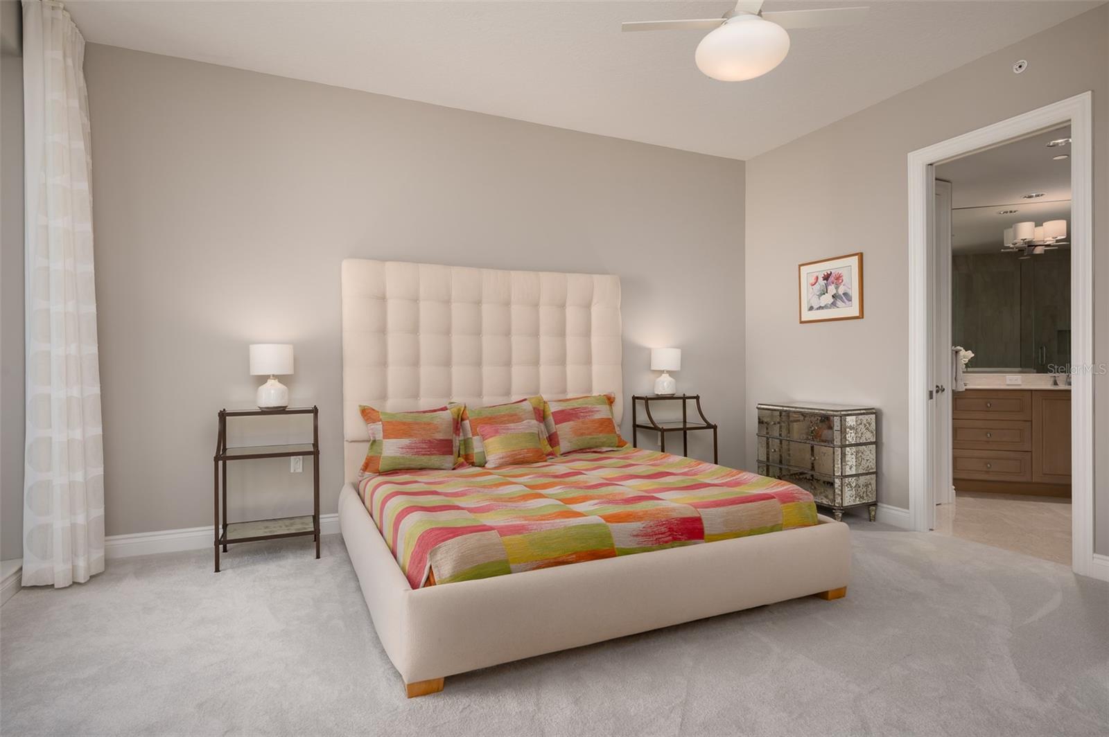 Image 29 of 84 For 2050 Benjamin Franklin Drive A601