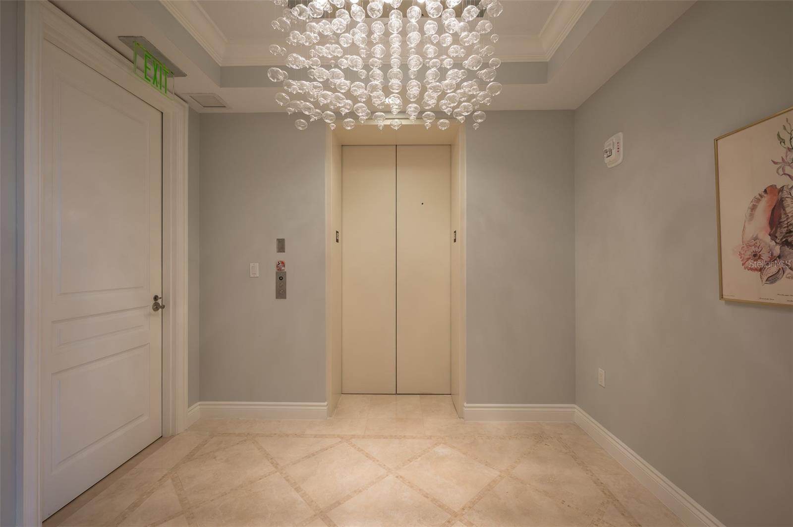 Image 3 of 84 For 2050 Benjamin Franklin Drive A601