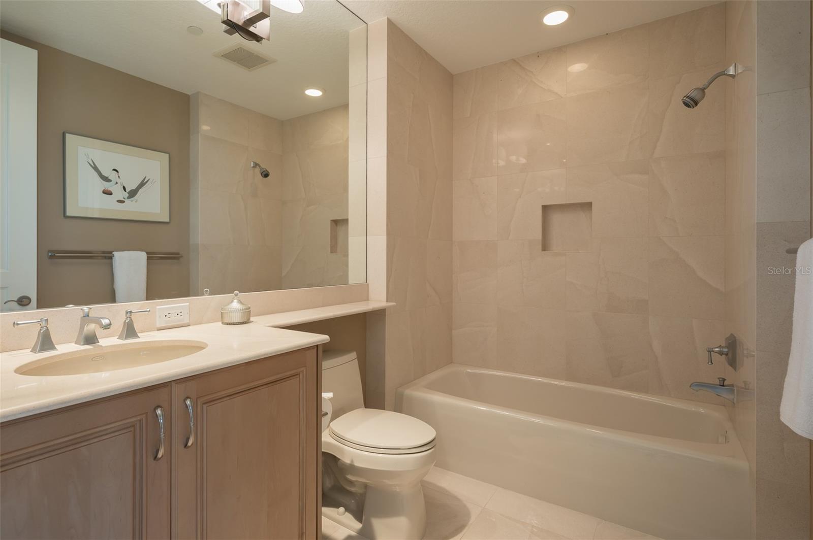 Image 34 of 84 For 2050 Benjamin Franklin Drive A601