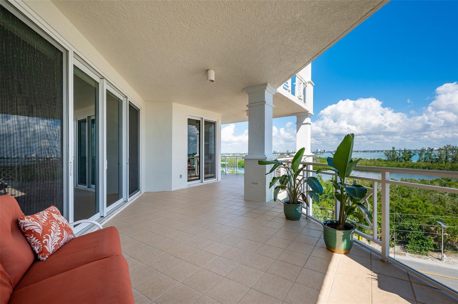 Image 39 of 84 For 2050 Benjamin Franklin Drive A601