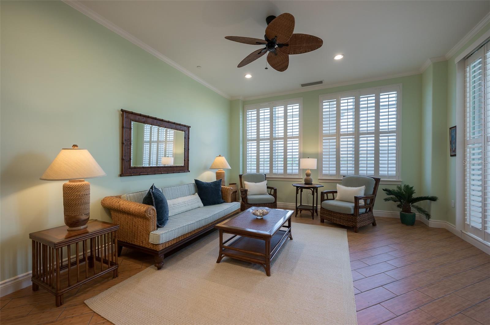 Image 61 of 84 For 2050 Benjamin Franklin Drive A601