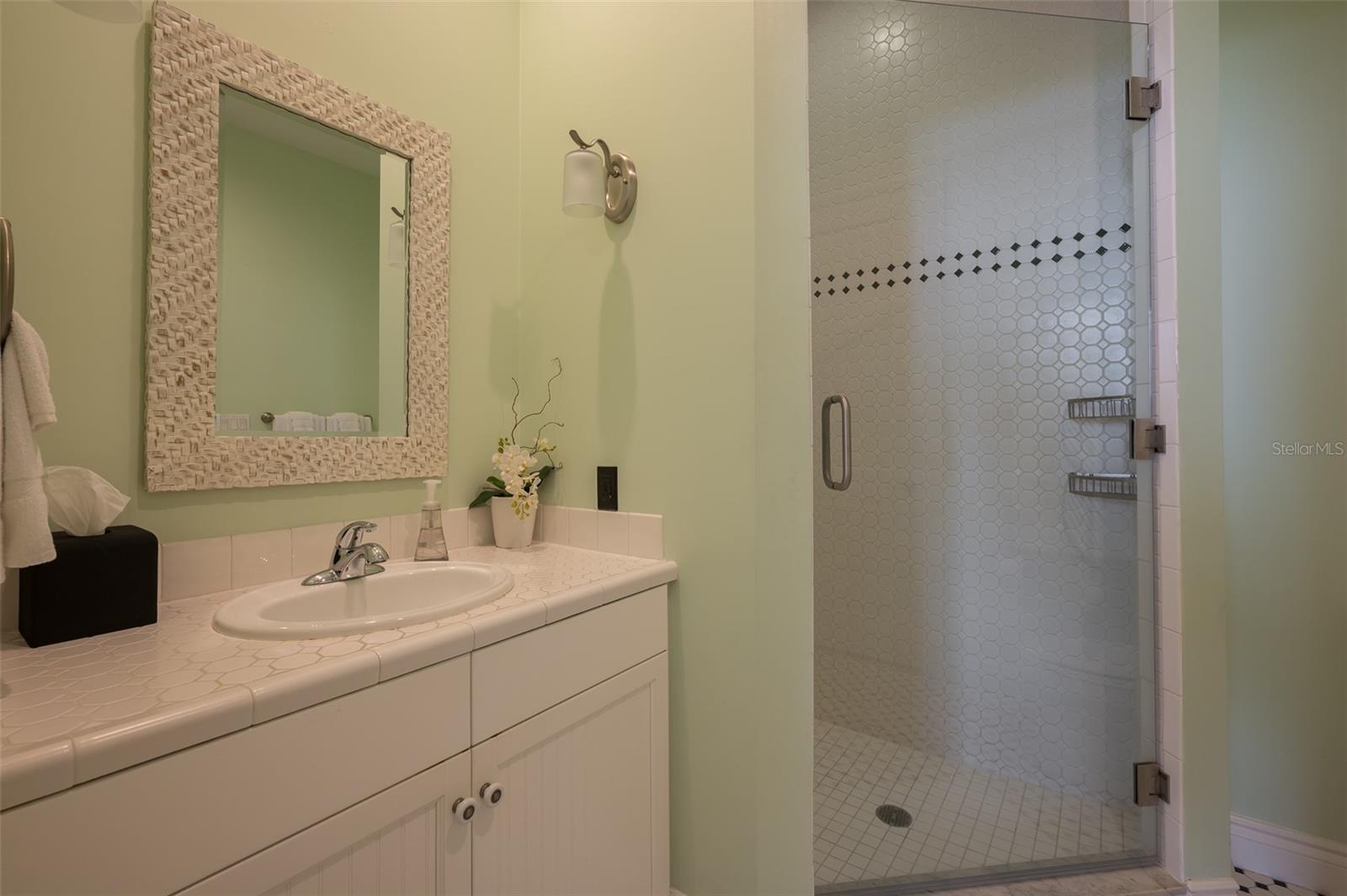 Image 65 of 84 For 2050 Benjamin Franklin Drive A601