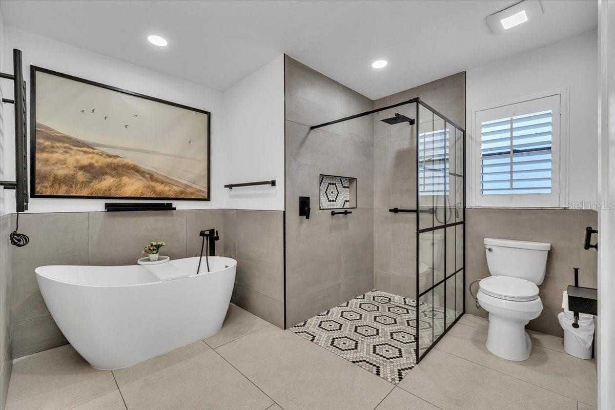 Image 36 of 99 For 9716 28th Street E