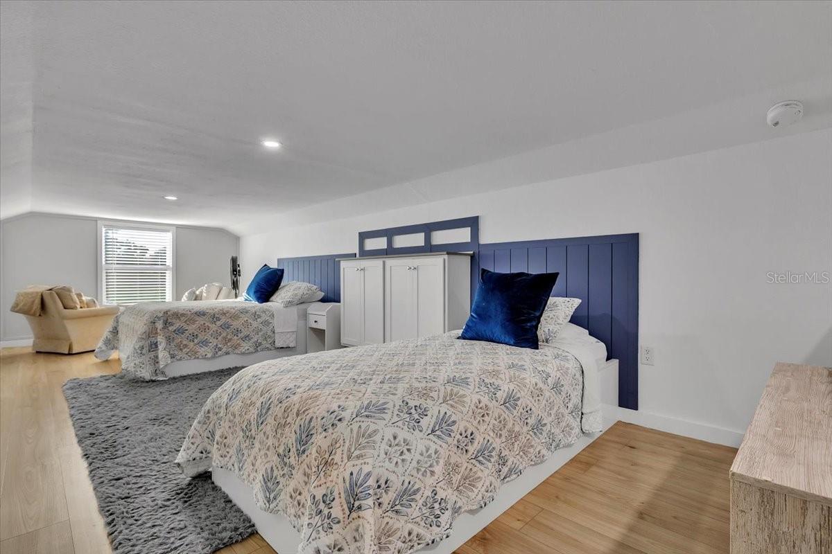 Image 76 of 99 For 9716 28th Street E