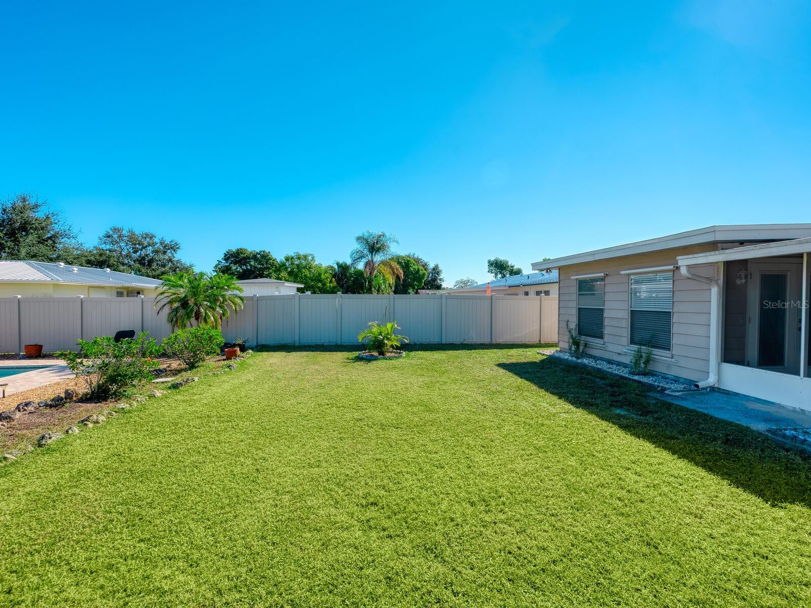 Image 30 of 49 For 2914 22nd Avenue W