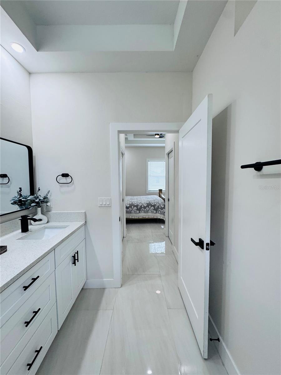 Image 30 of 51 For 528 Jacaranda Parkway E