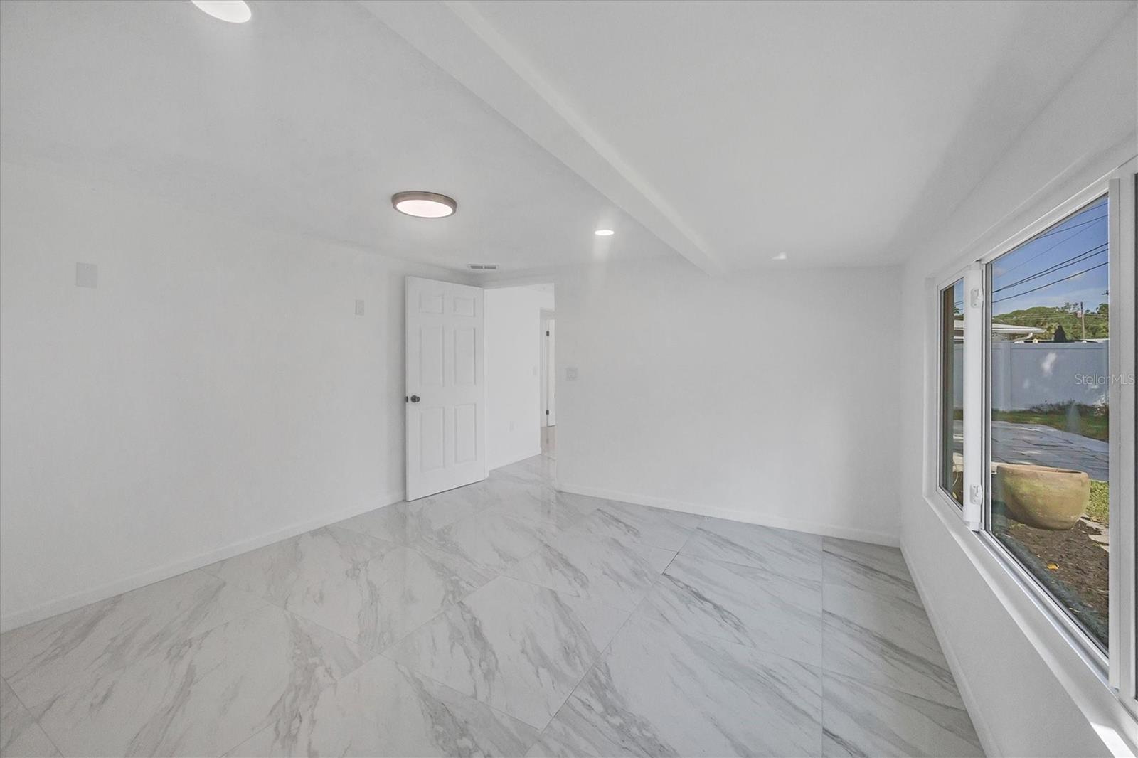 Image 27 of 38 For 6711 Lockwood Ridge Road