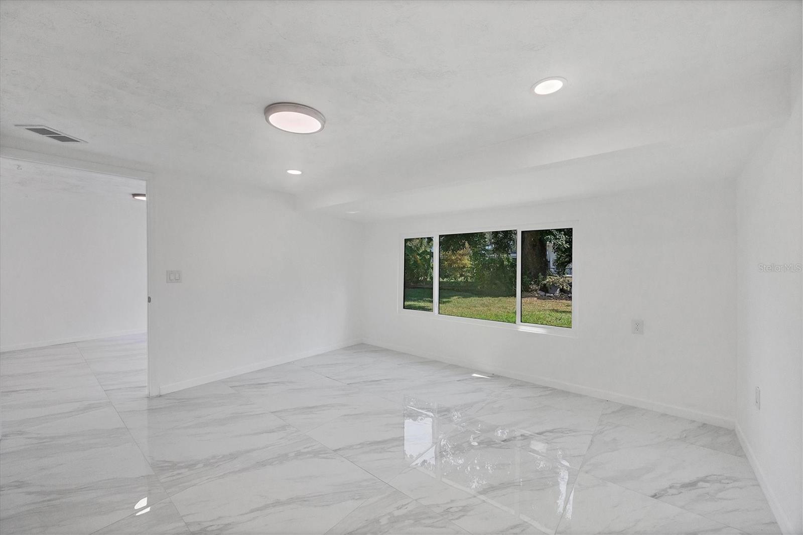 Image 28 of 38 For 6711 Lockwood Ridge Road