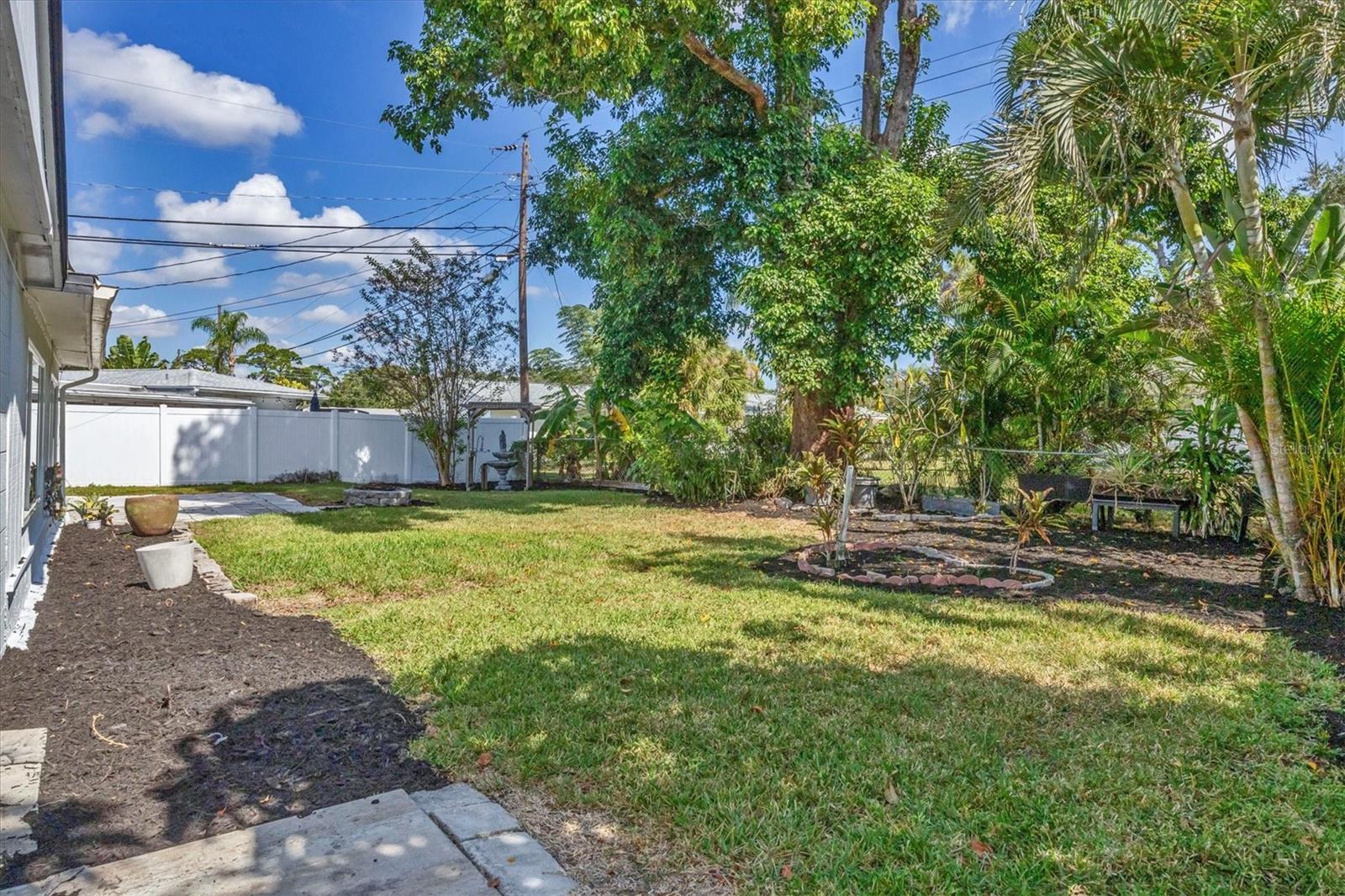 Image 29 of 38 For 6711 Lockwood Ridge Road