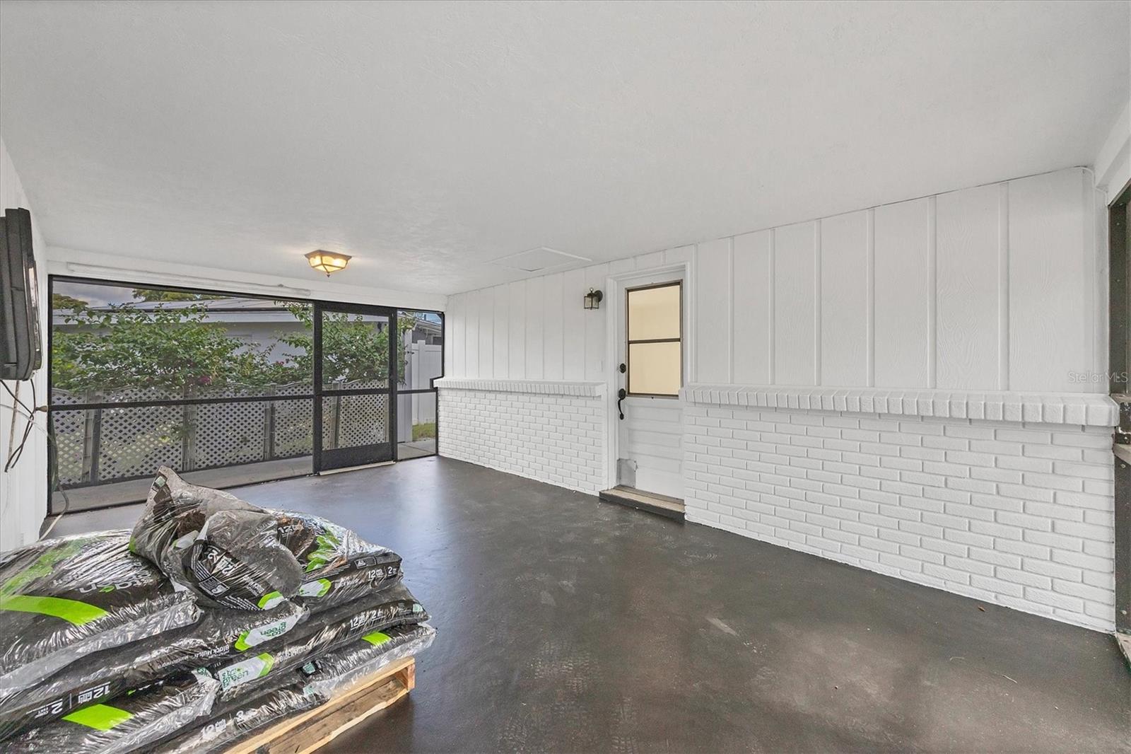 Image 35 of 38 For 6711 Lockwood Ridge Road